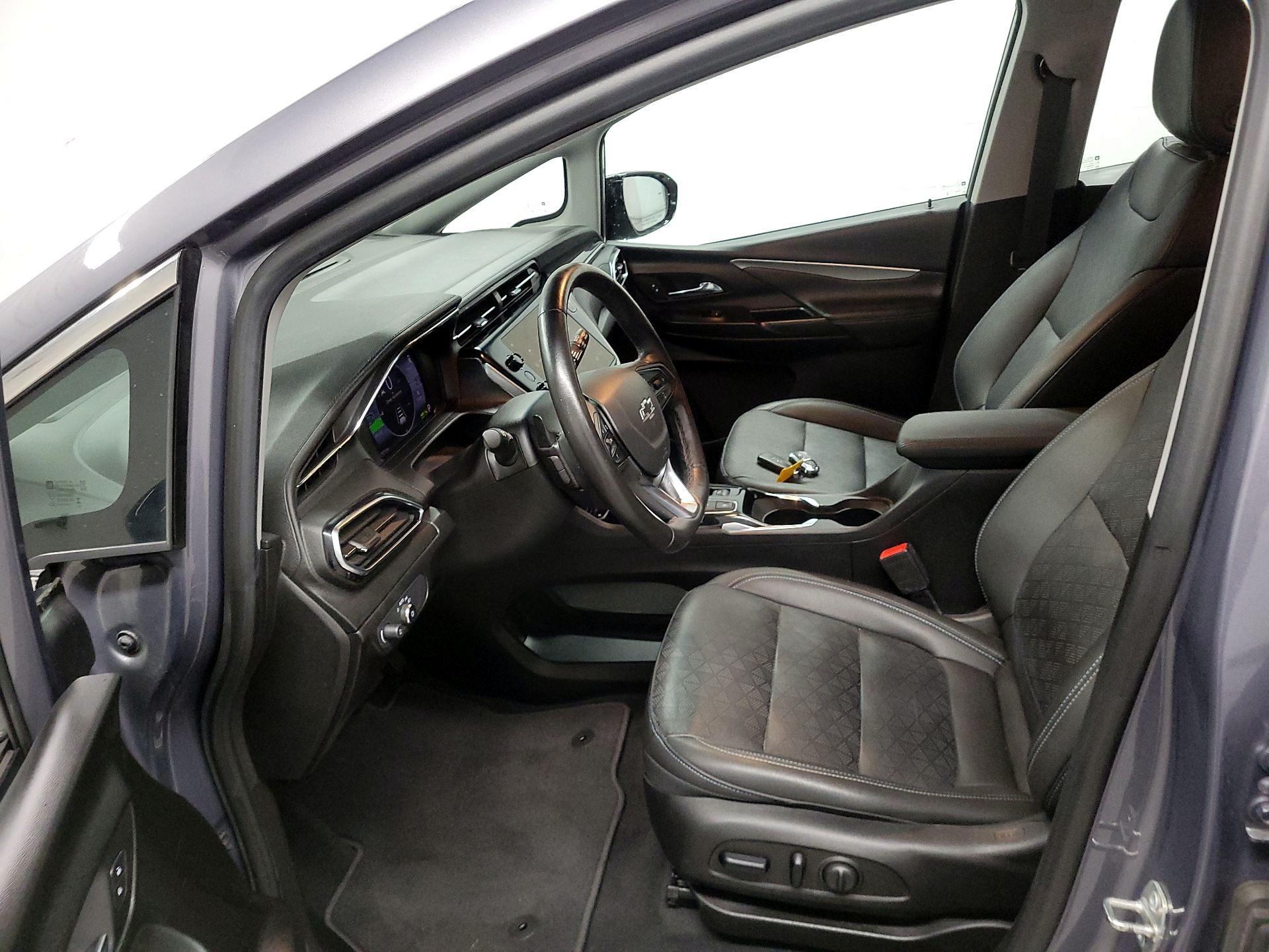 Thumbnail: 2023 Chevrolet Bolt EV - 11