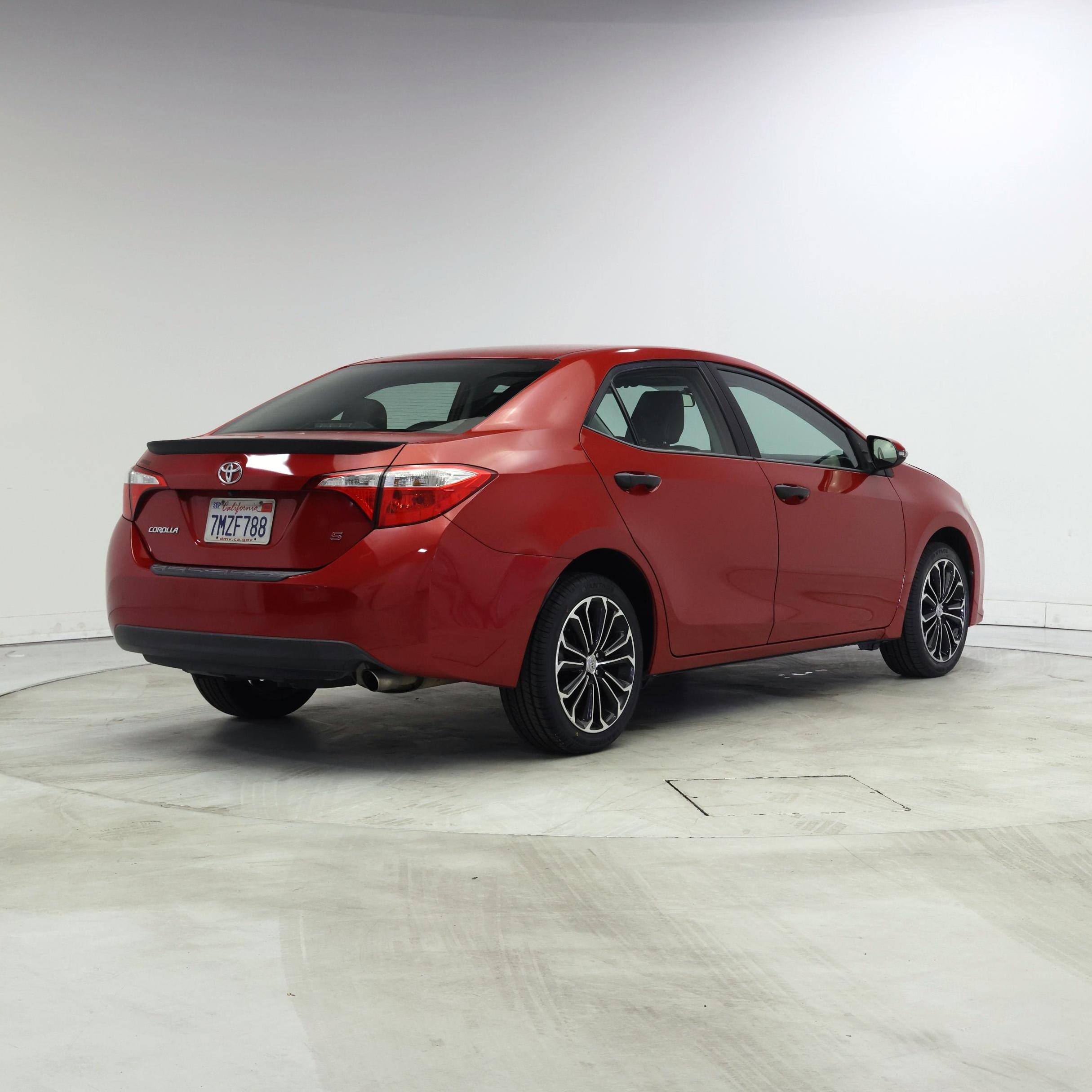 Thumbnail: 2015 Toyota Corolla - 8