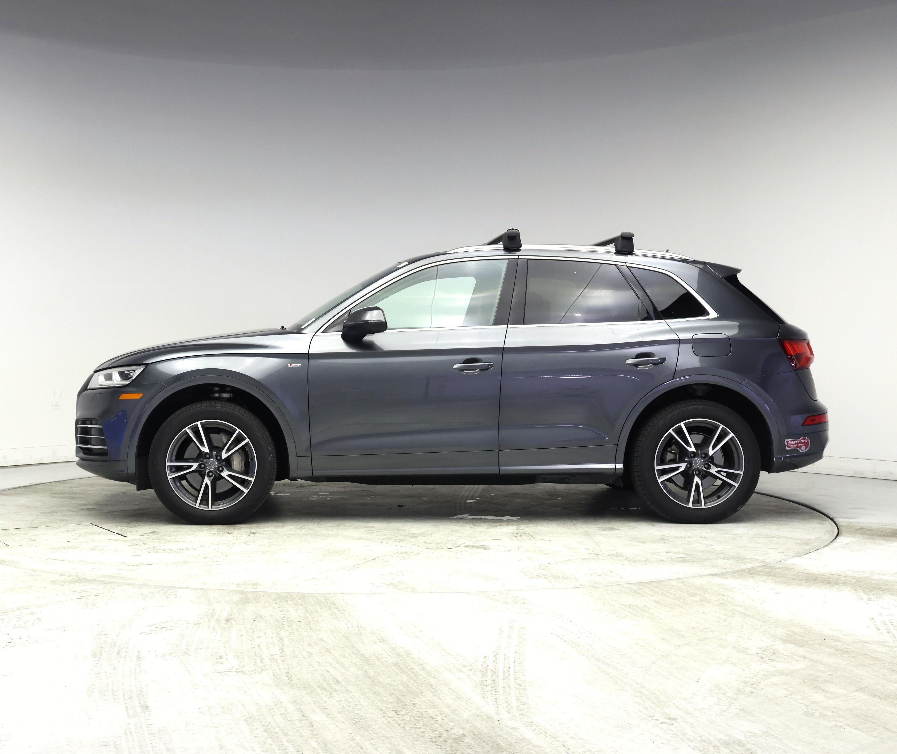 Thumbnail: 2020 Audi Q5 - 3
