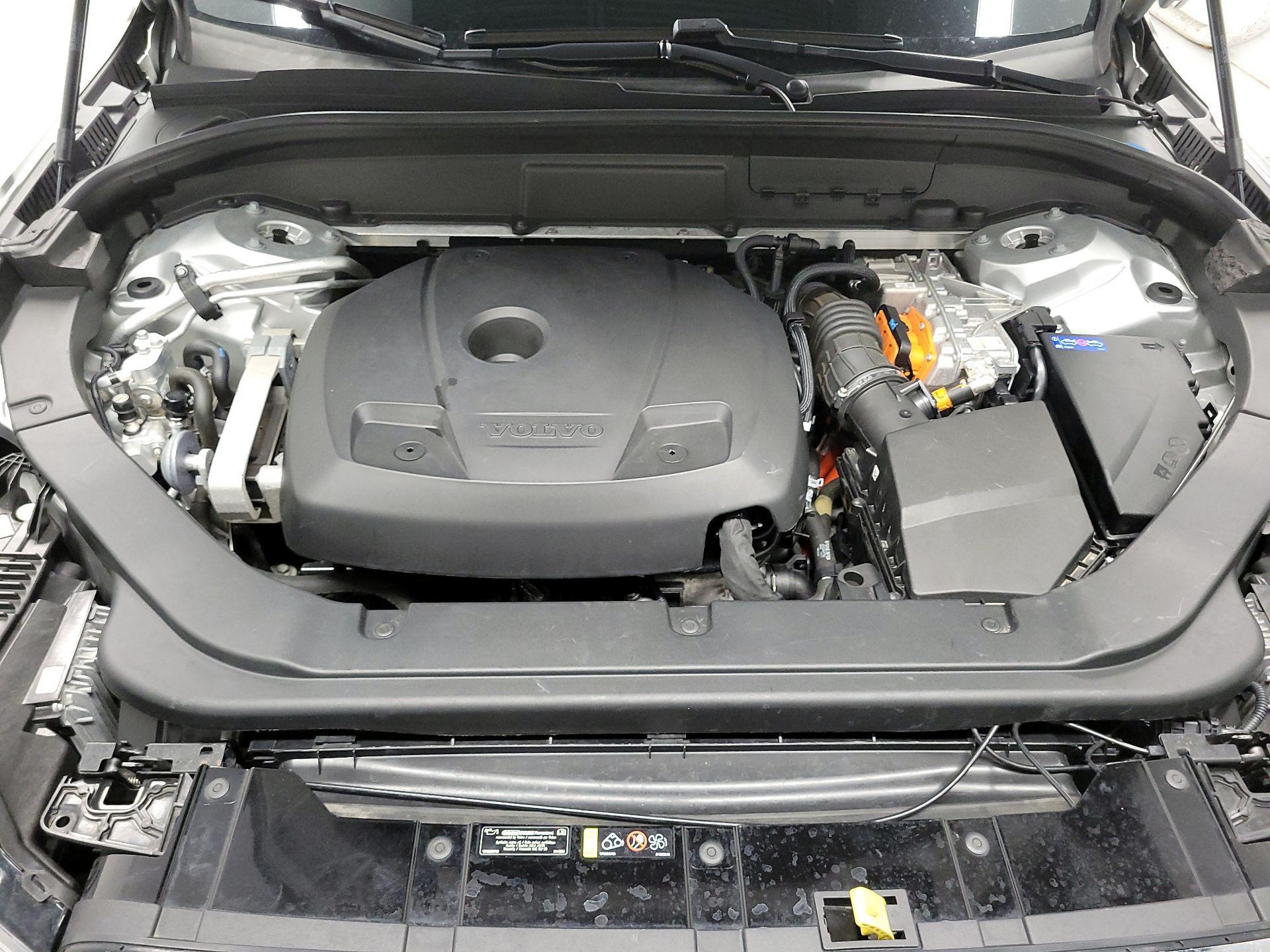 Thumbnail: 2019 Volvo XC60 - 20