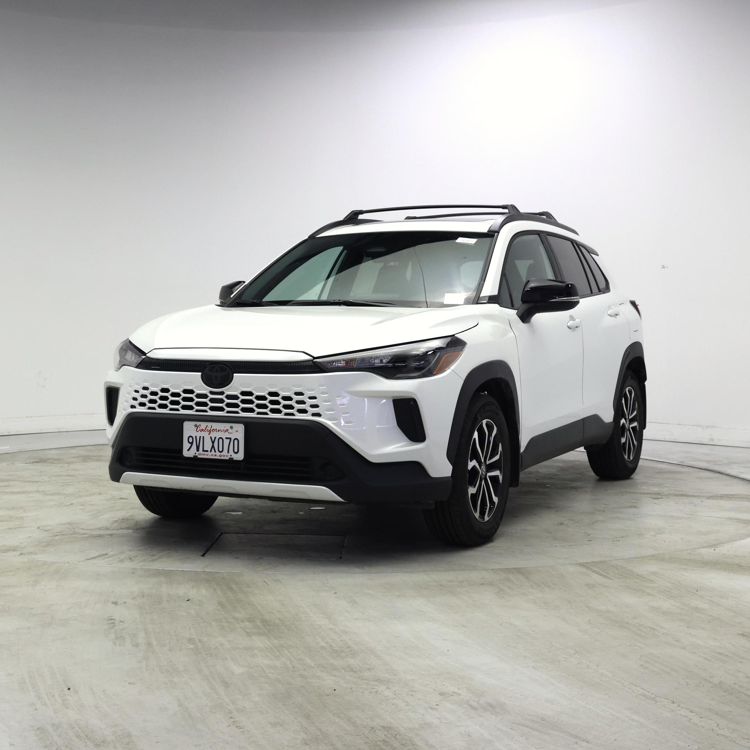 Thumbnail: 2026 Toyota Corolla Cross - 4