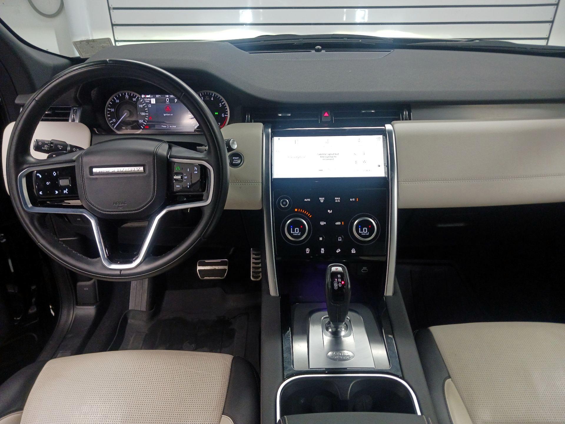 Thumbnail: 2023 Land Rover Discovery Sport - 9