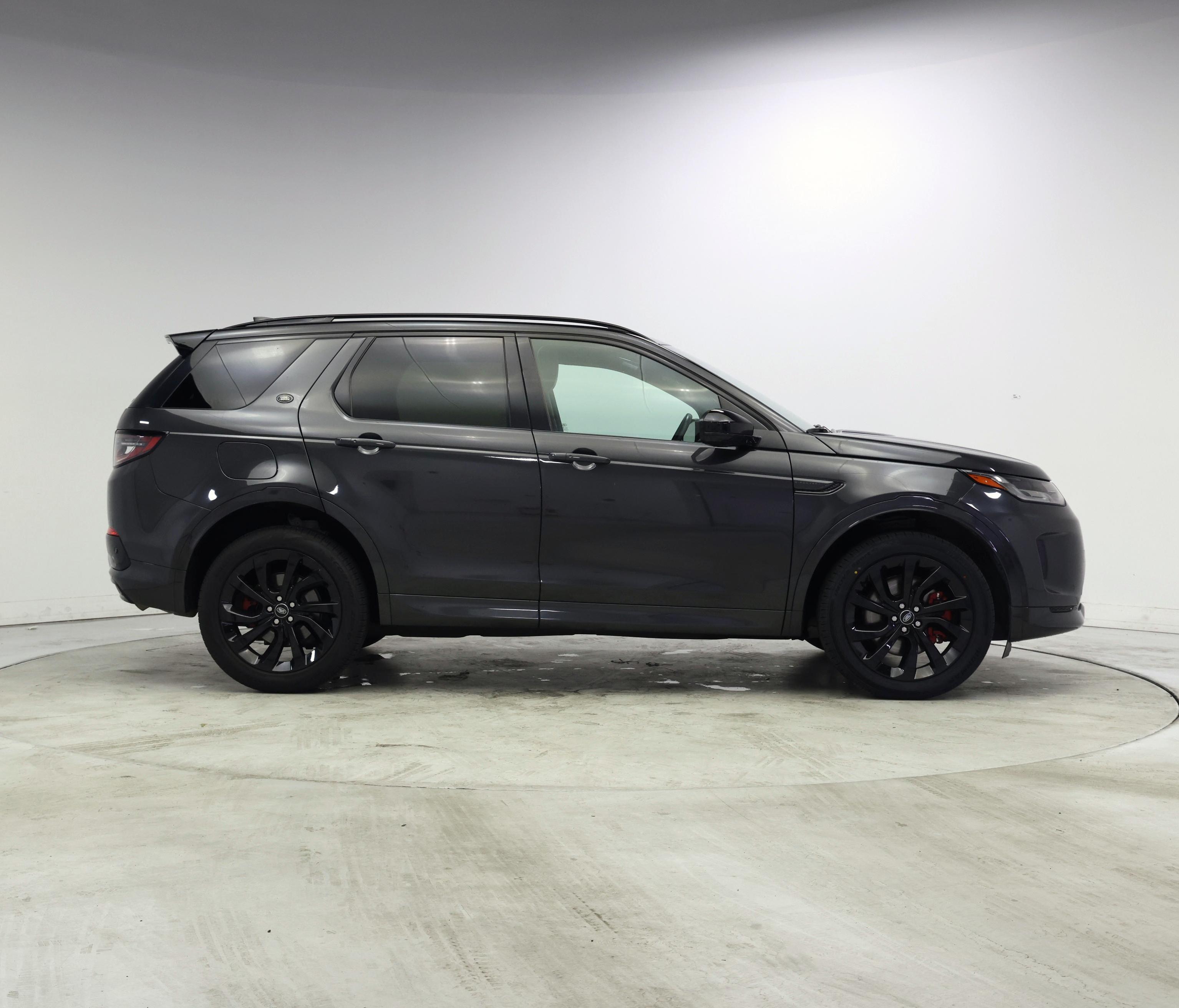 Thumbnail: 2023 Land Rover Discovery Sport - 7