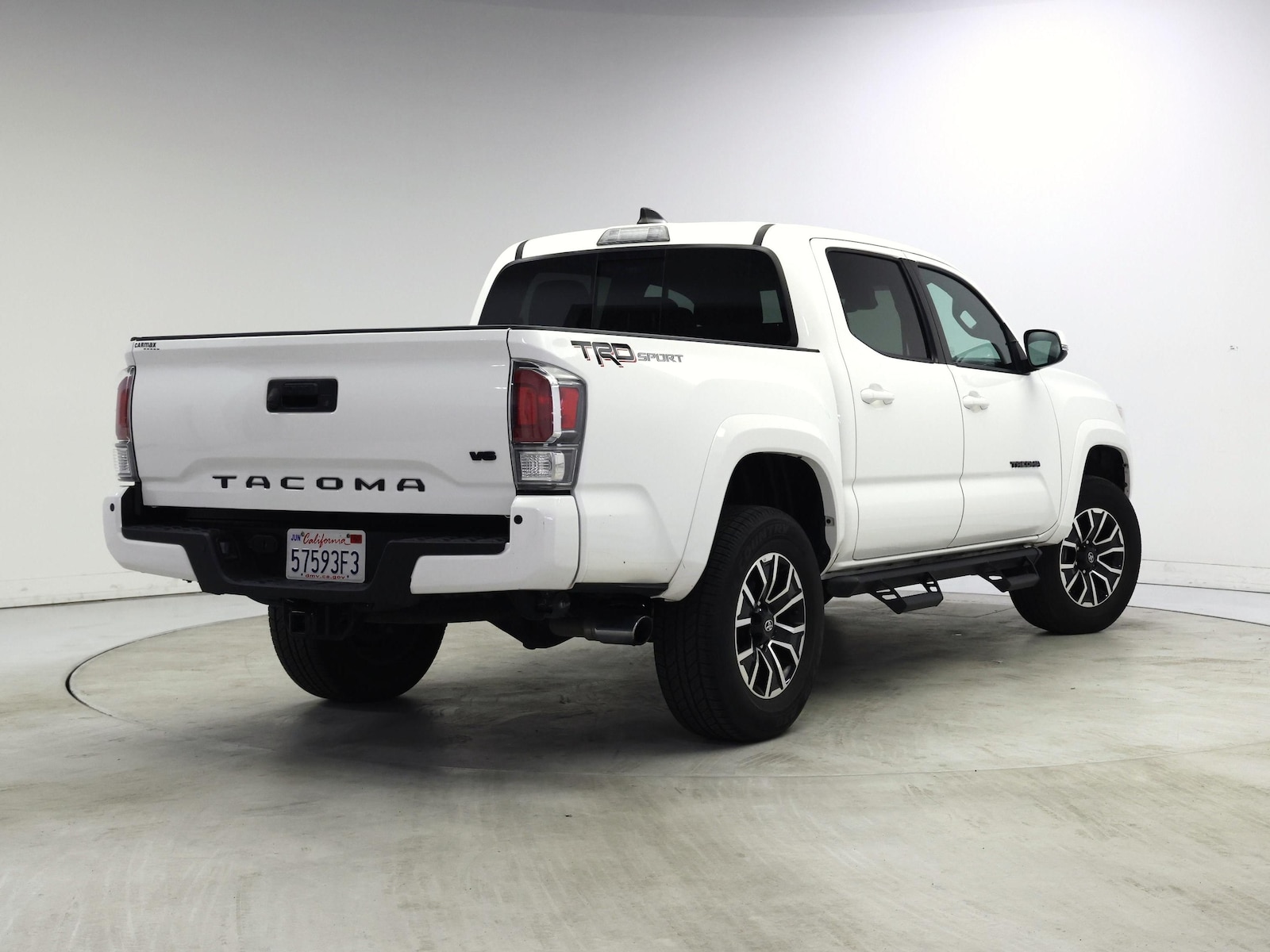 2021 Toyota Tacoma TRD Sport - Photo 9