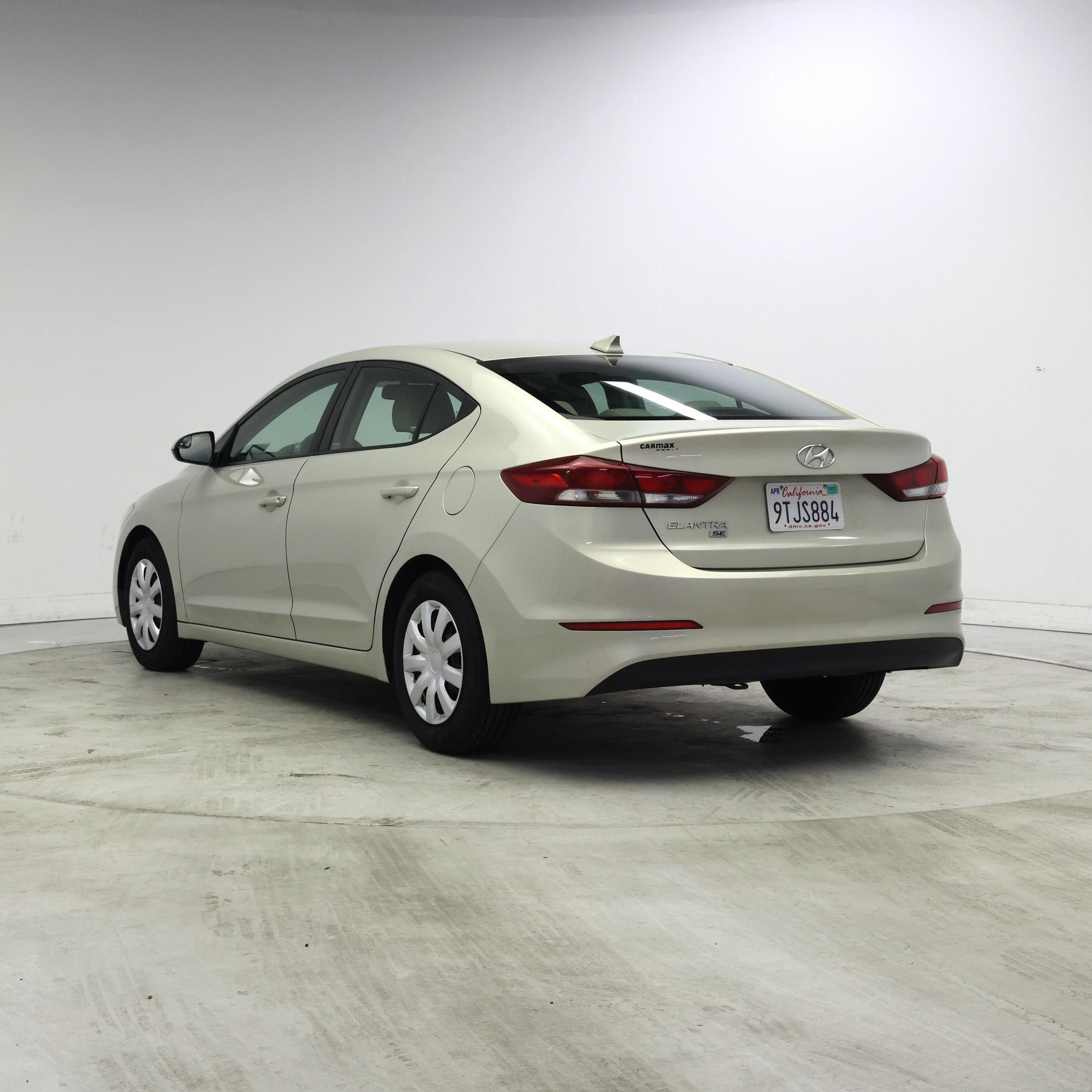 Thumbnail: 2017 Hyundai Elantra - 2
