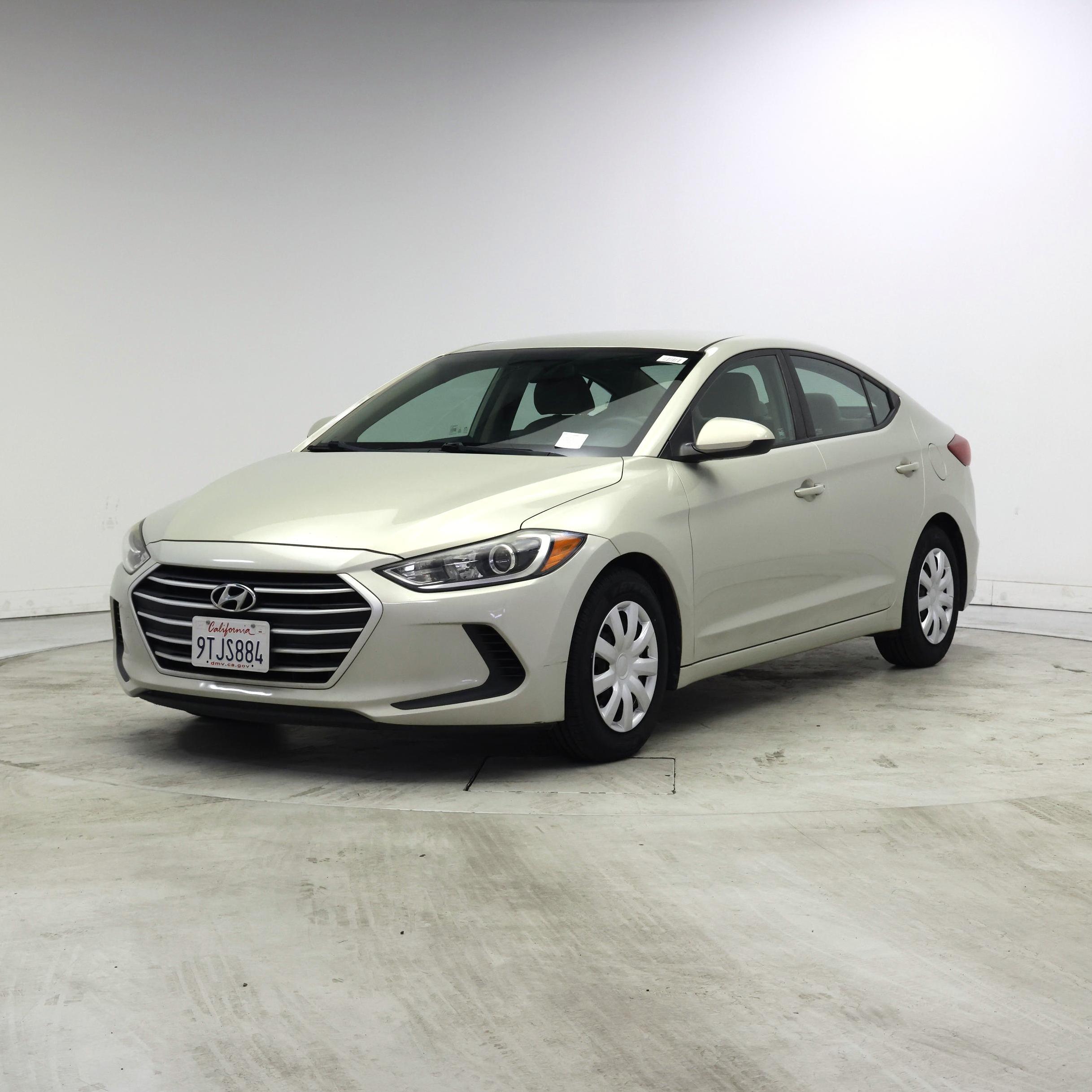 Thumbnail: 2017 Hyundai Elantra - 4