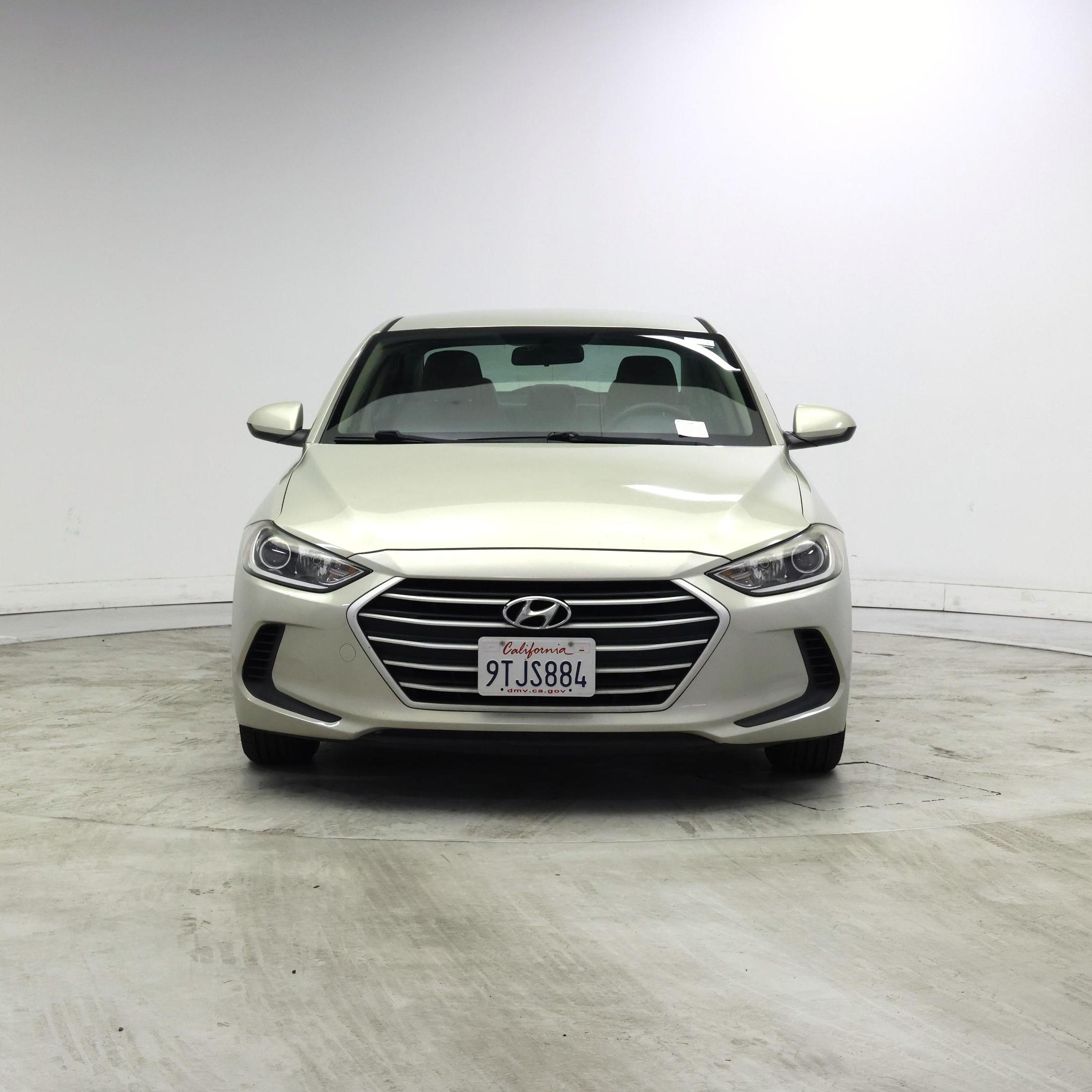 Thumbnail: 2017 Hyundai Elantra - 5
