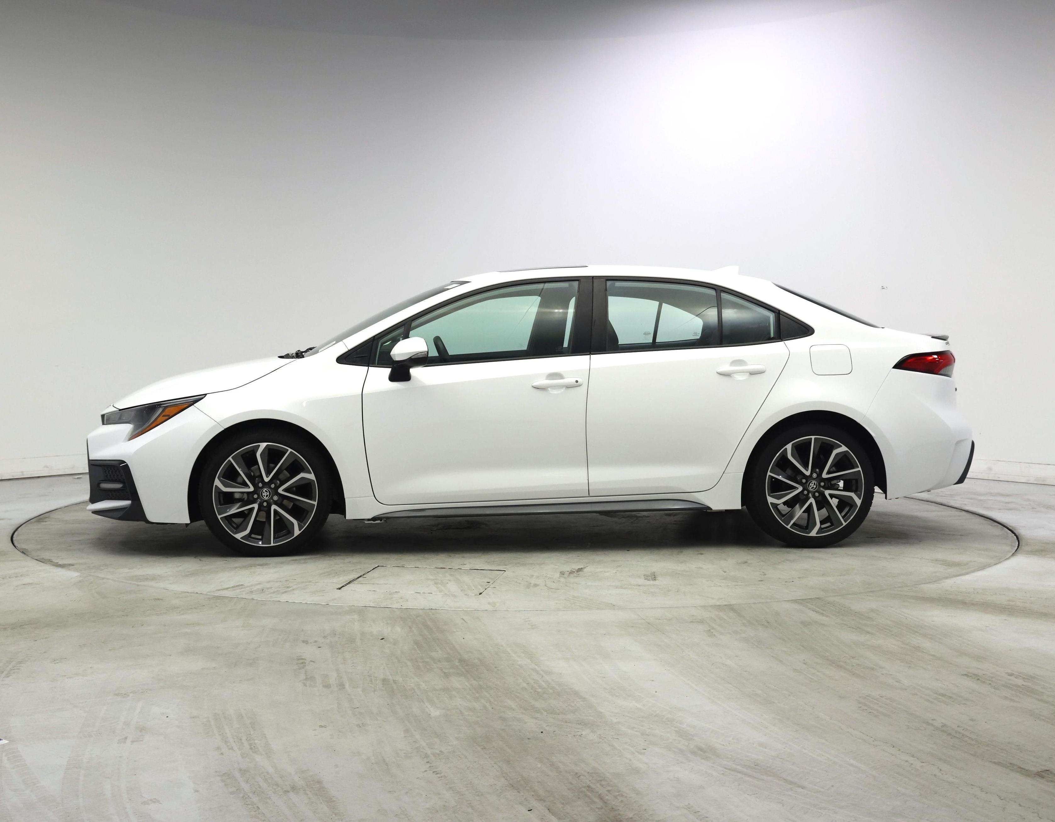 Thumbnail: 2021 Toyota Corolla - 3