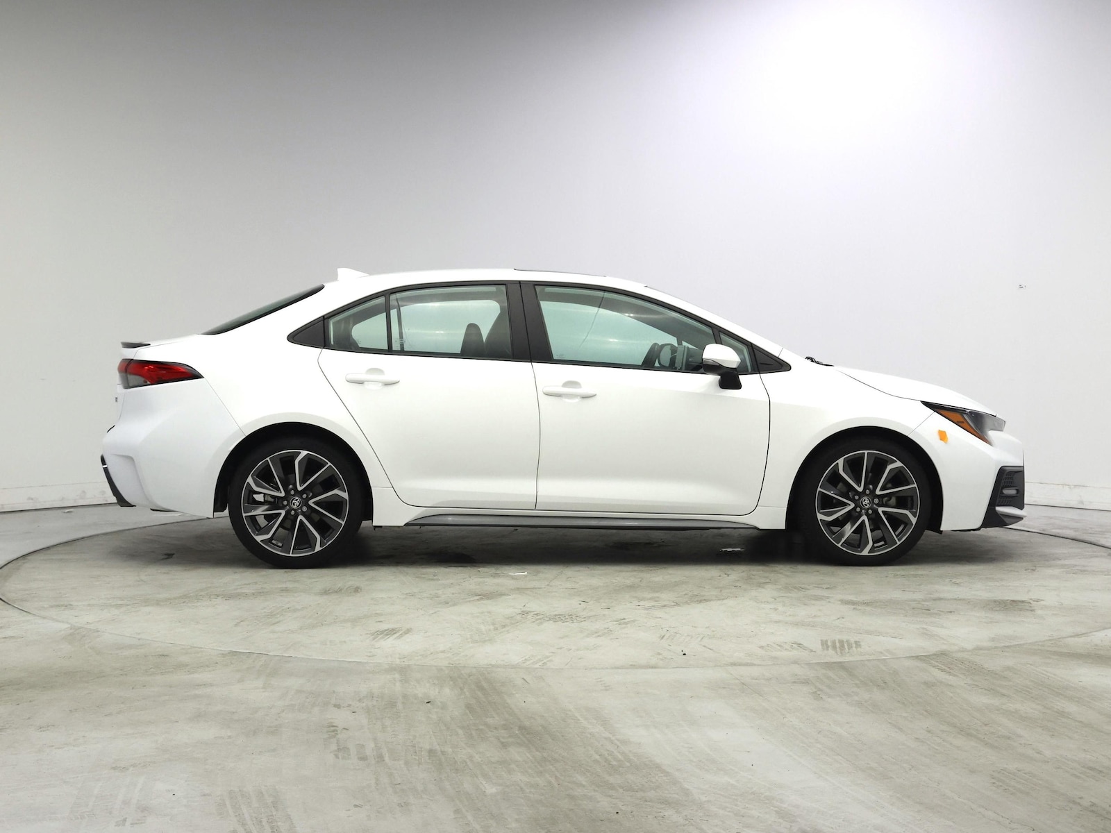 2021 Toyota Corolla XSE - Photo 8