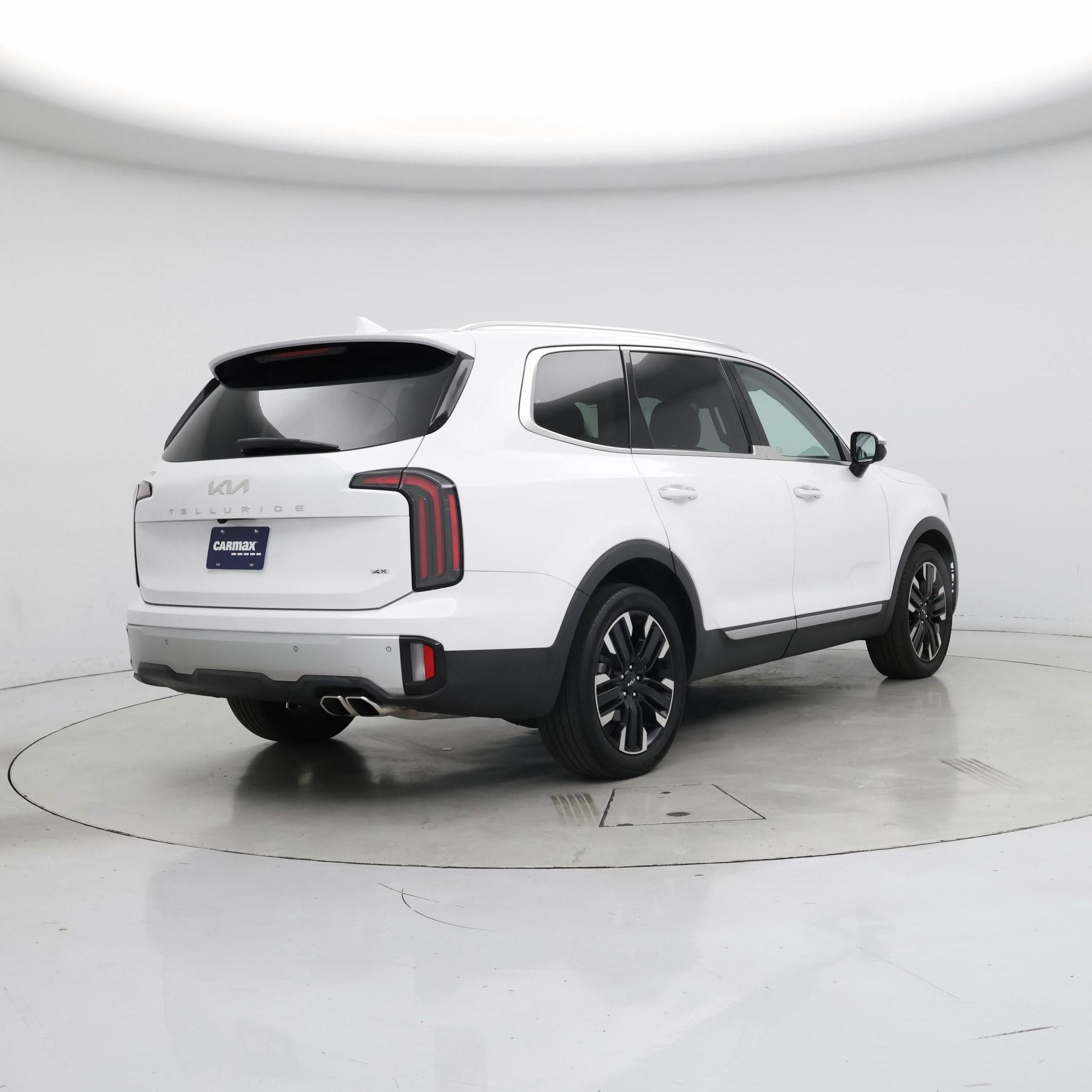 Thumbnail: 2023 Kia Telluride - 8