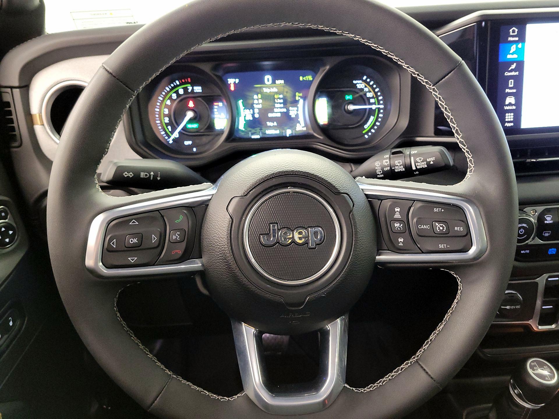 Thumbnail: 2025 Jeep Wrangler - 10