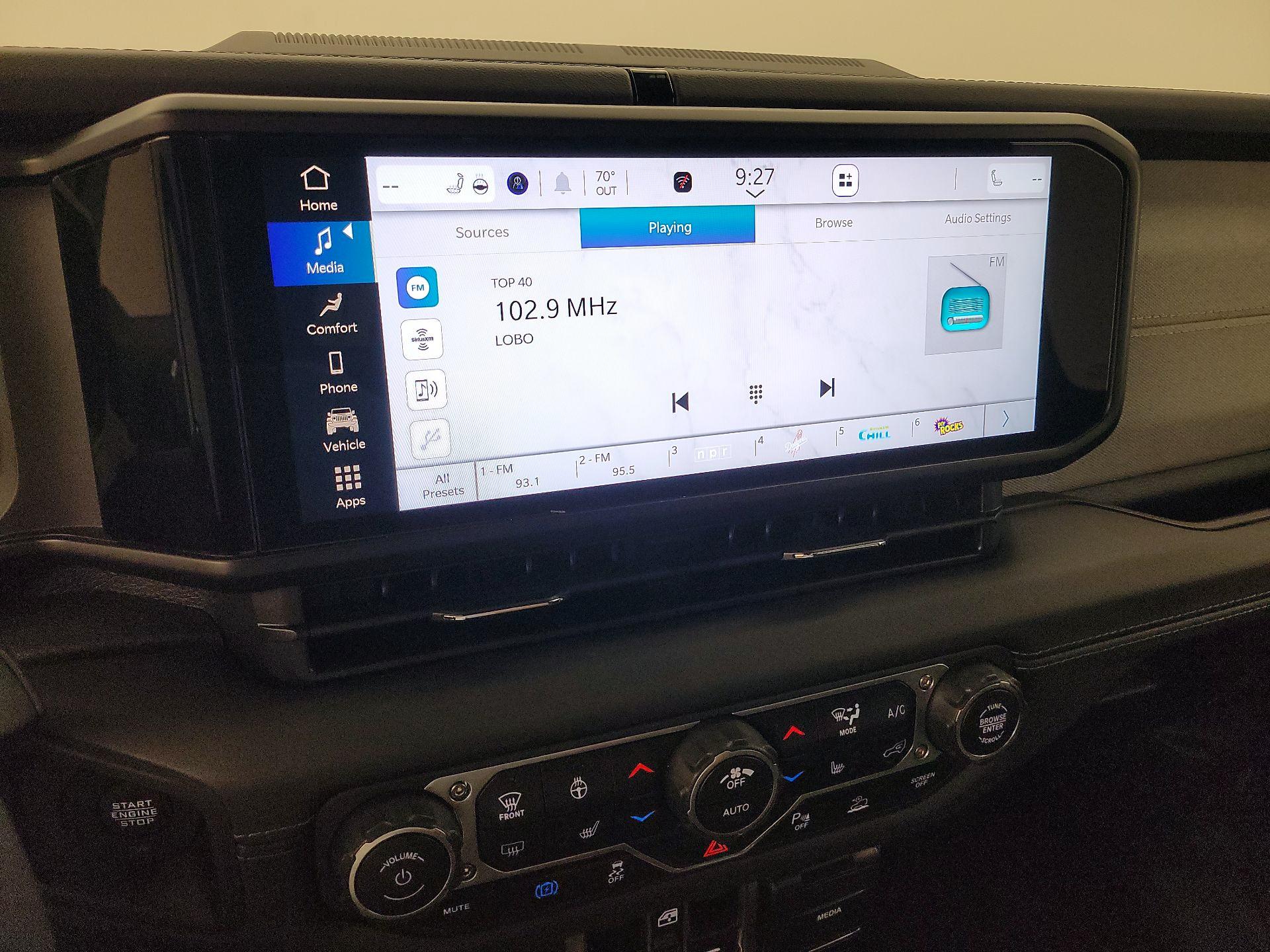 Thumbnail: 2025 Jeep Wrangler - 15