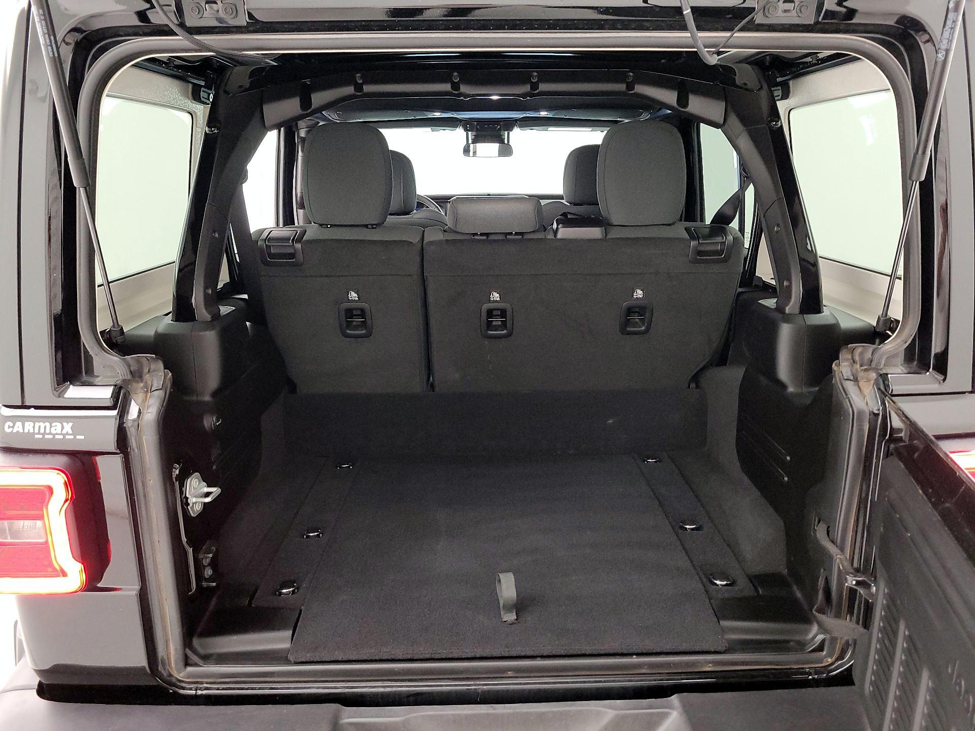 Thumbnail: 2025 Jeep Wrangler - 20