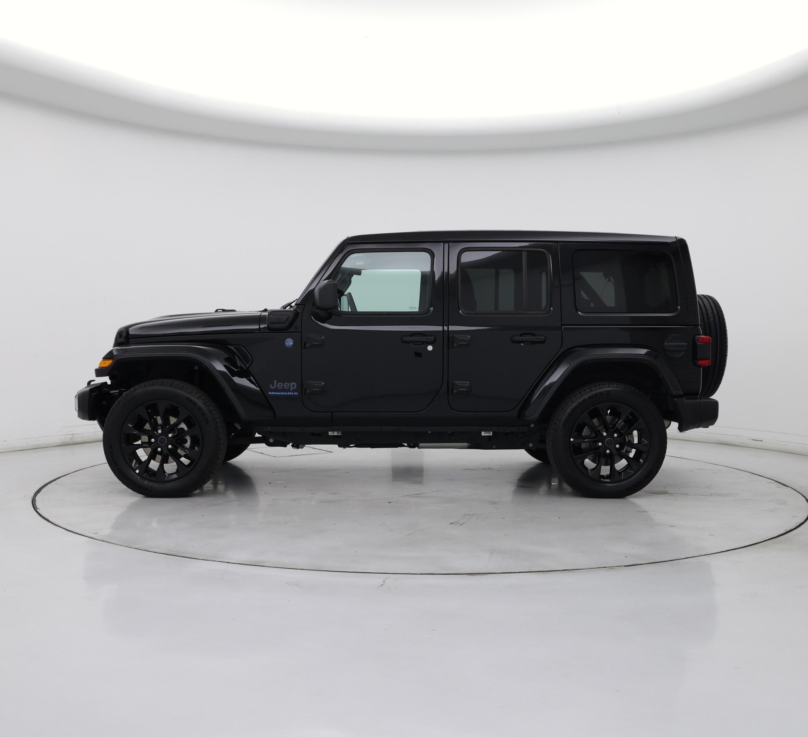 Thumbnail: 2025 Jeep Wrangler - 3