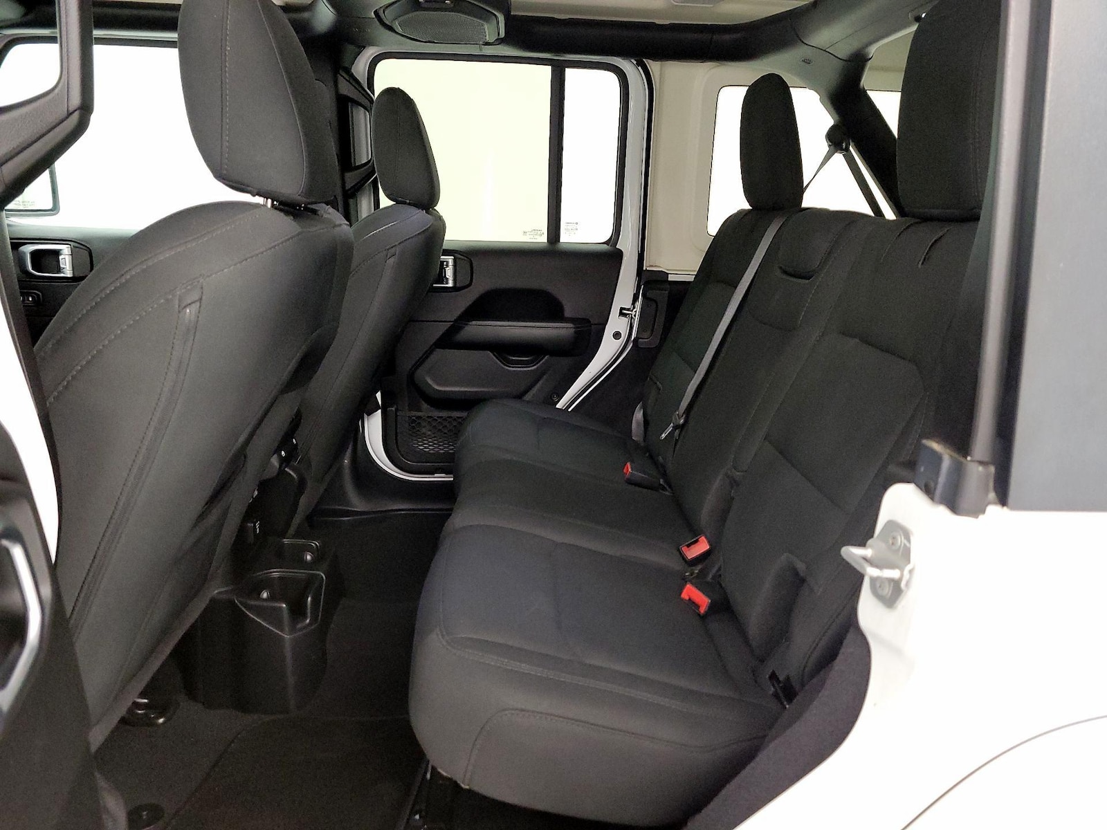 2021 Jeep Wrangler Unlimited Sahara - Photo 21