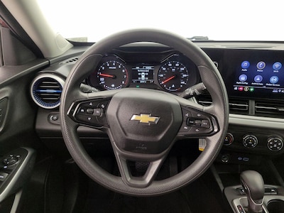 Steering Wheel & Instrument Cluster (On)