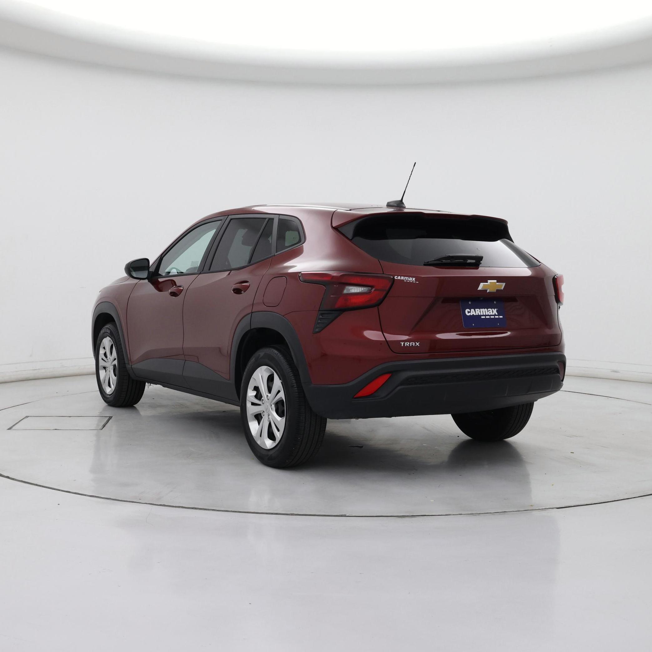 Thumbnail: 2024 Chevrolet Trax - 2