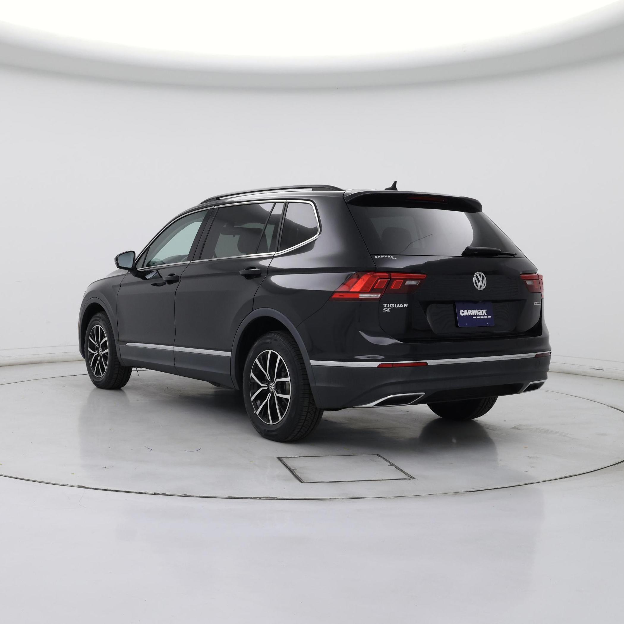 Thumbnail: 2021 Volkswagen Tiguan - 2