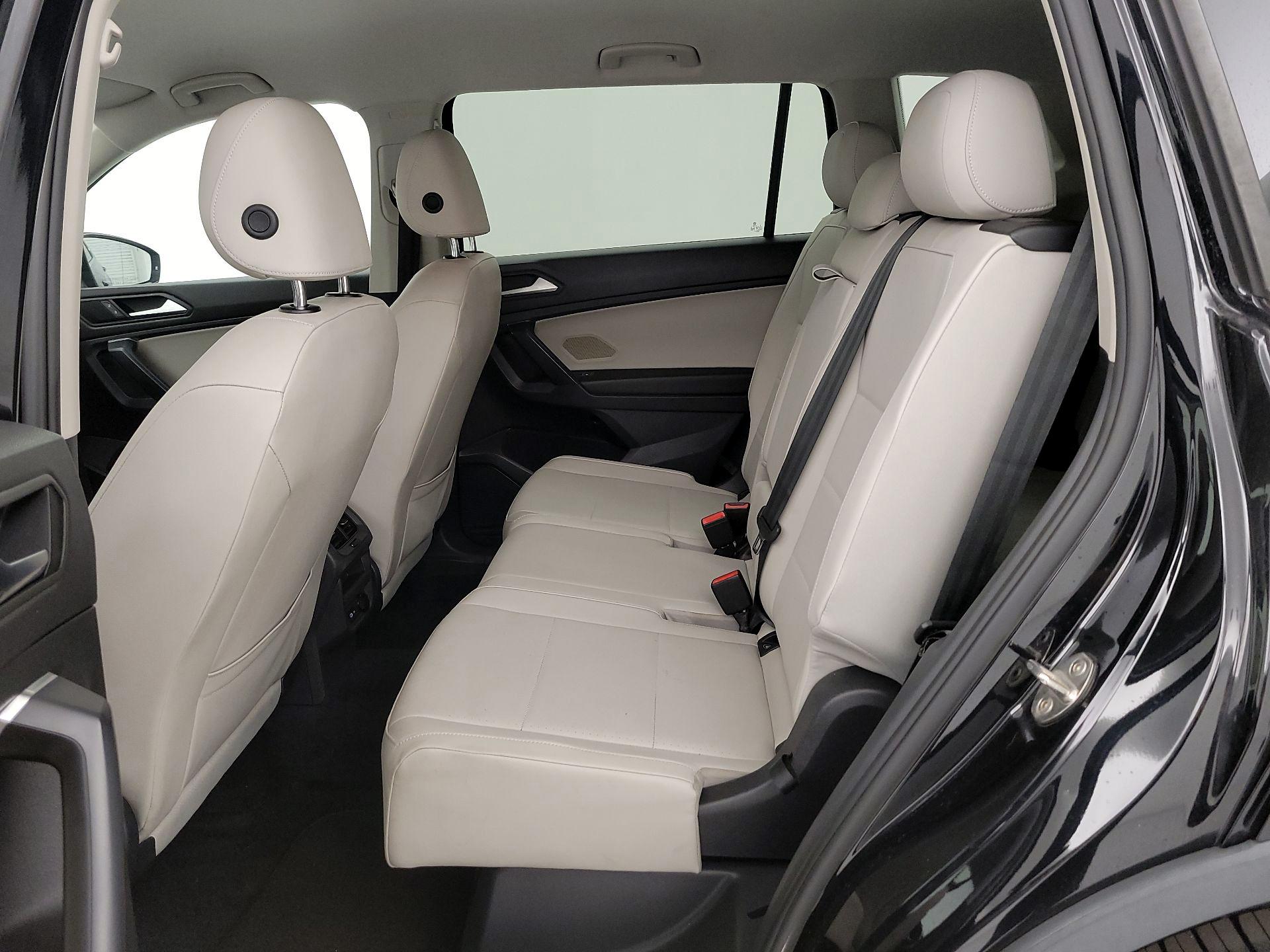 Thumbnail: 2021 Volkswagen Tiguan - 19
