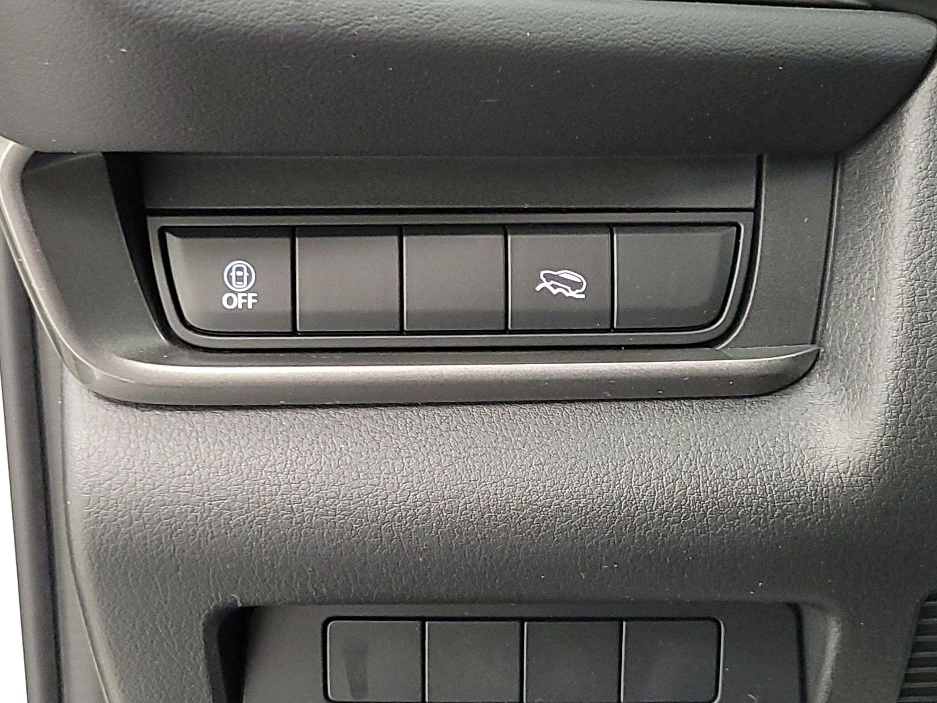 Thumbnail: 2022 Mazda CX-30 - 13