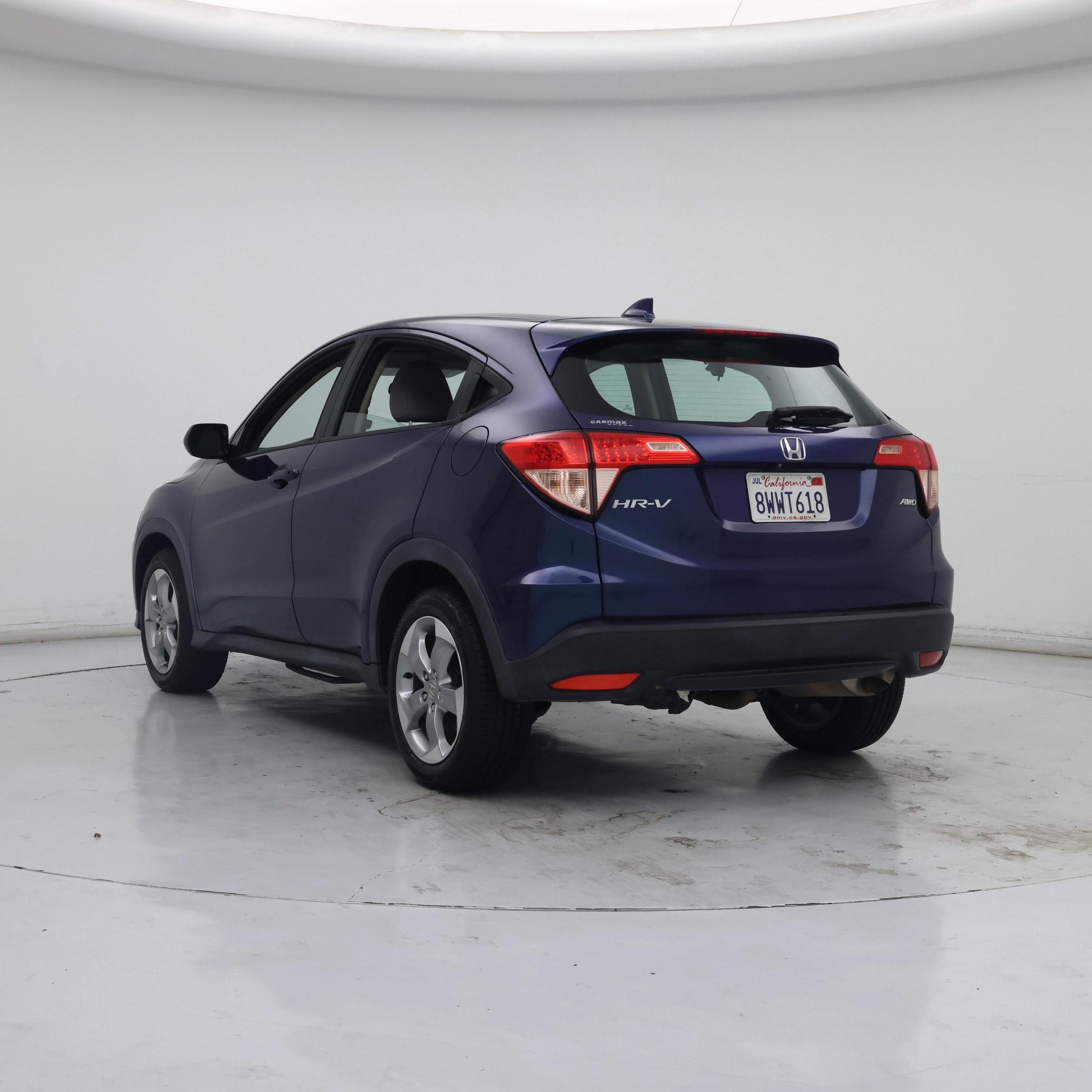 Thumbnail: 2017 Honda HR-V - 2