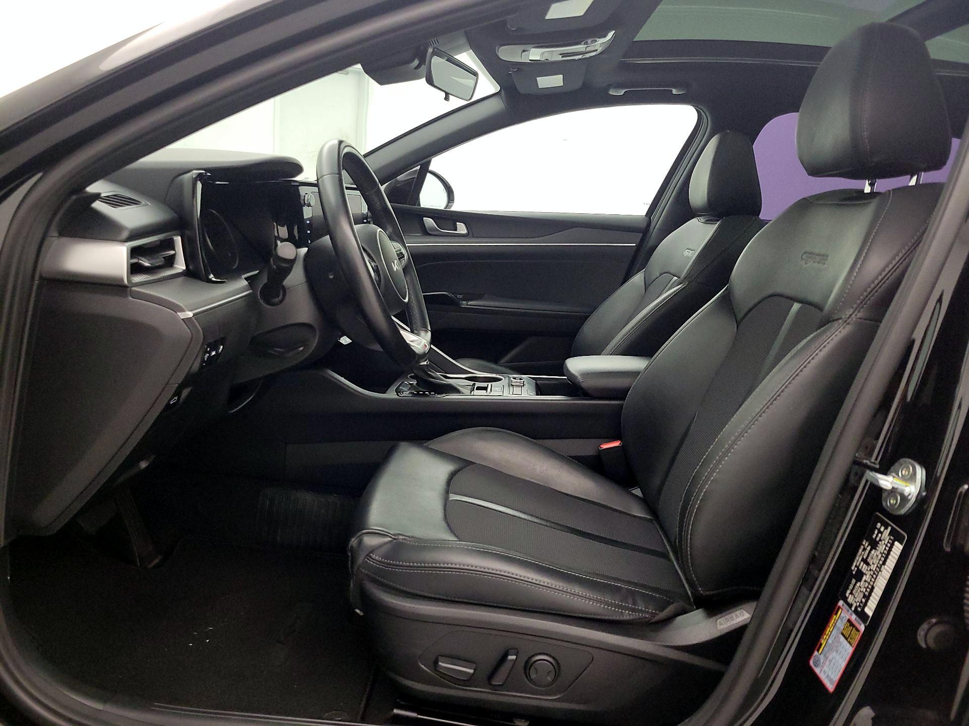 Thumbnail: 2022 Kia K5 - 11