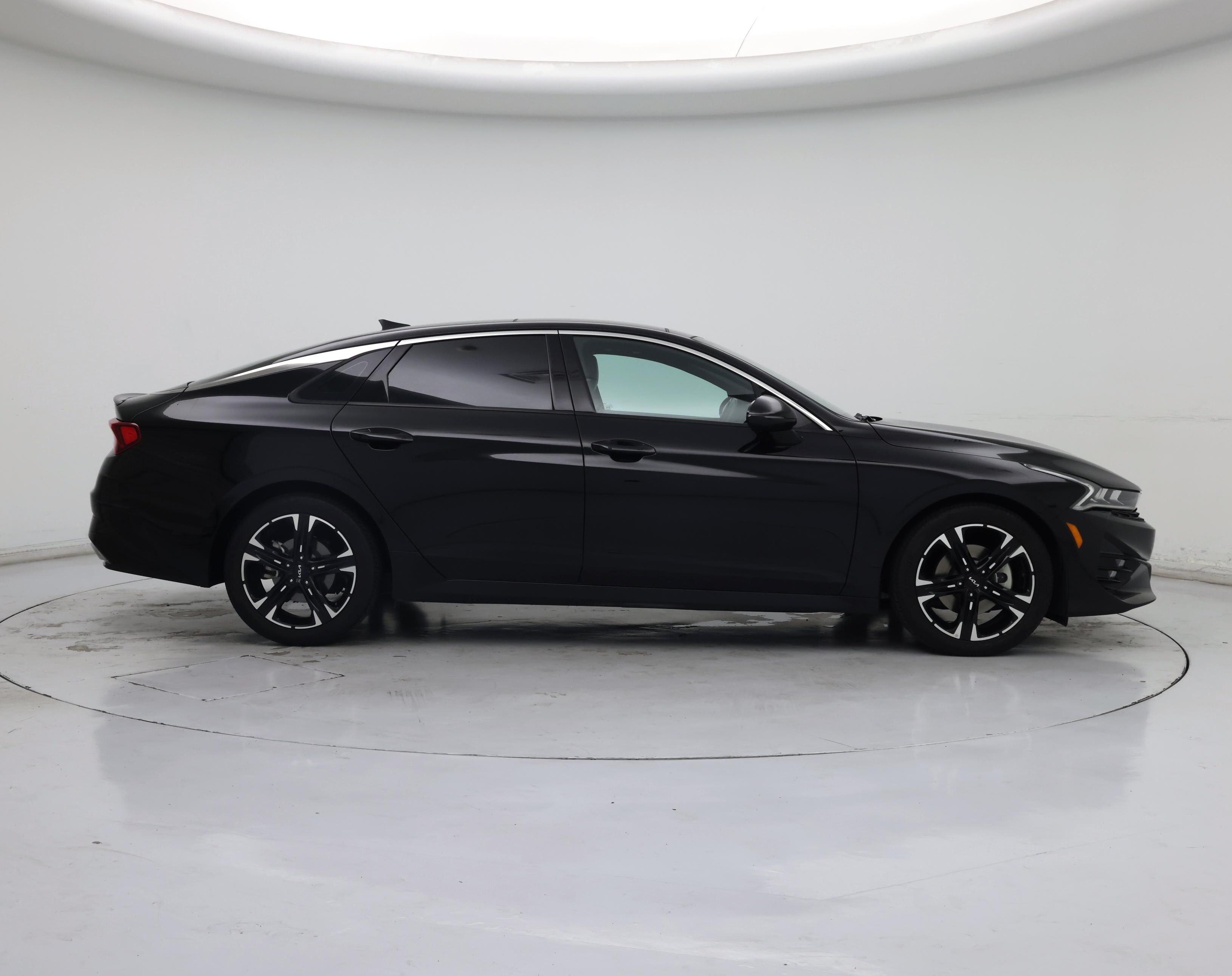 Thumbnail: 2022 Kia K5 - 7