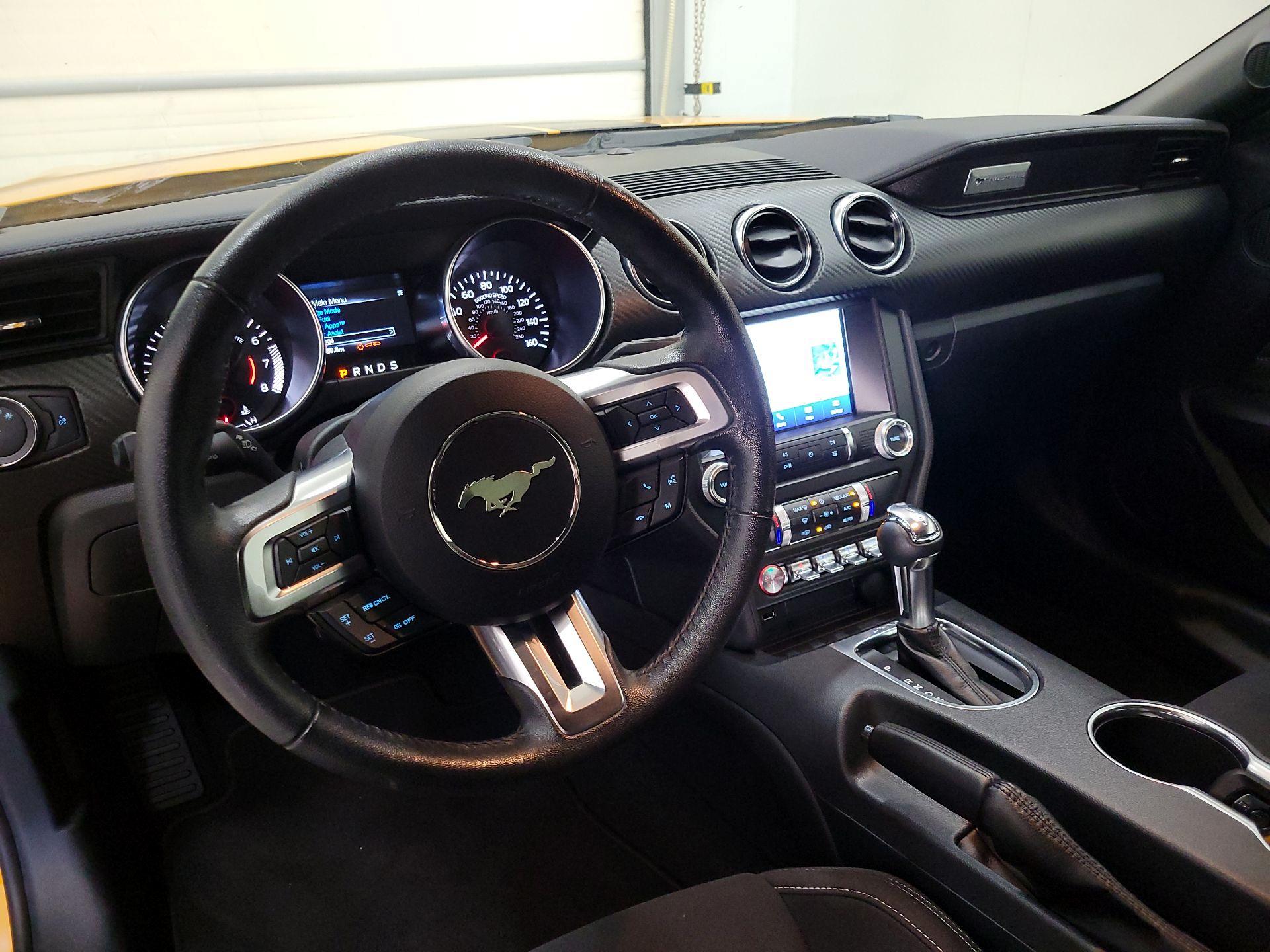 Thumbnail: 2022 Ford Mustang - 9