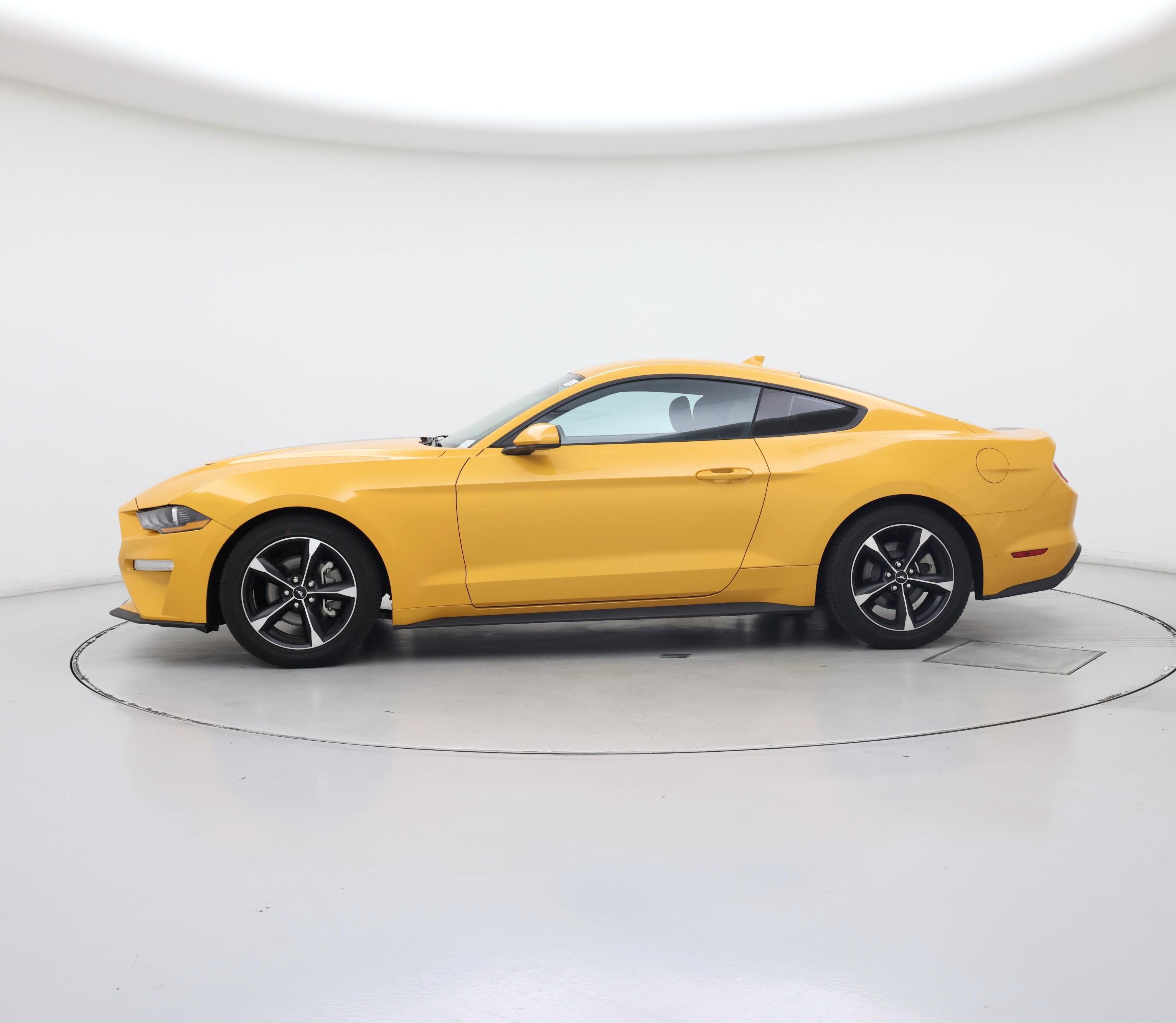 Thumbnail: 2022 Ford Mustang - 3