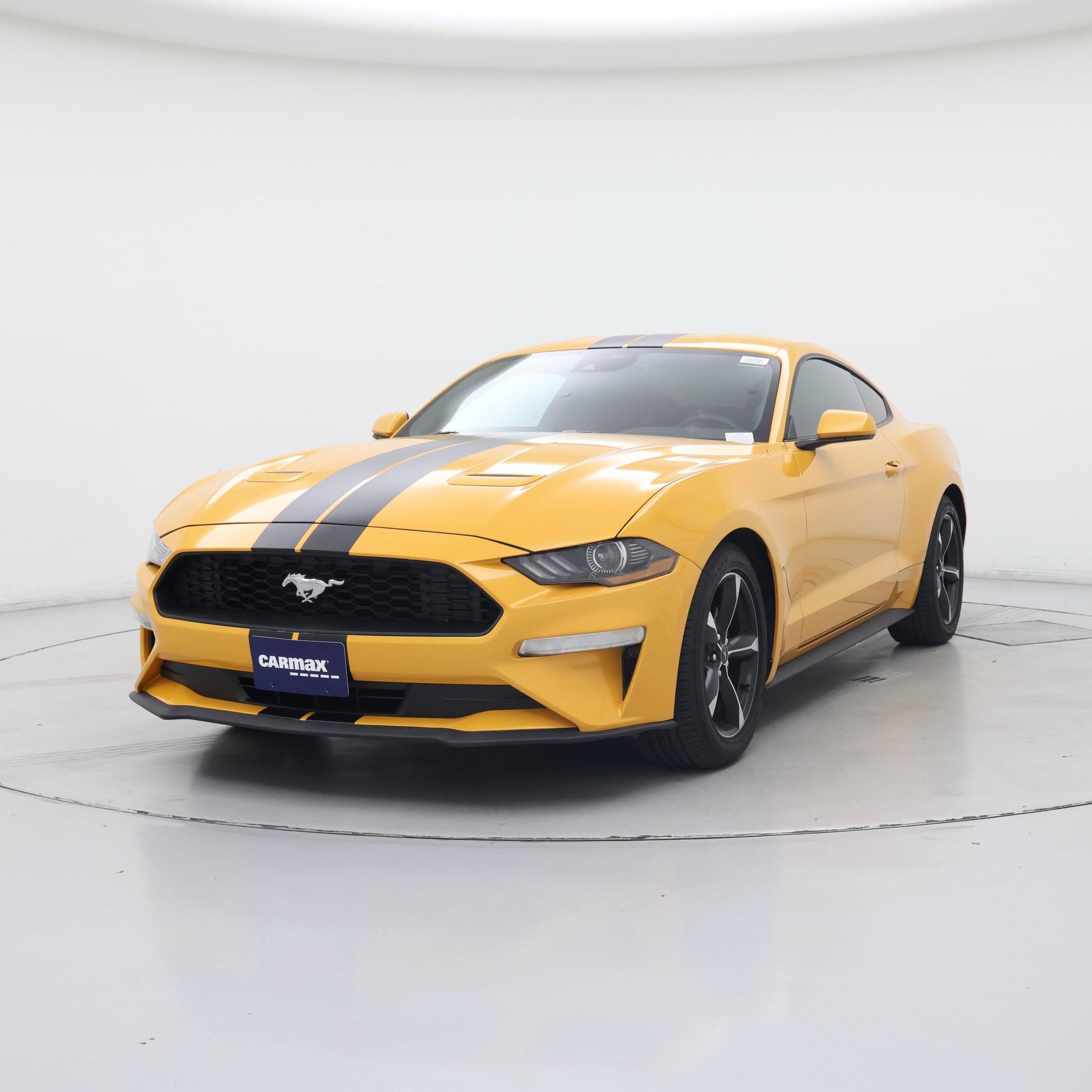Thumbnail: 2022 Ford Mustang - 4