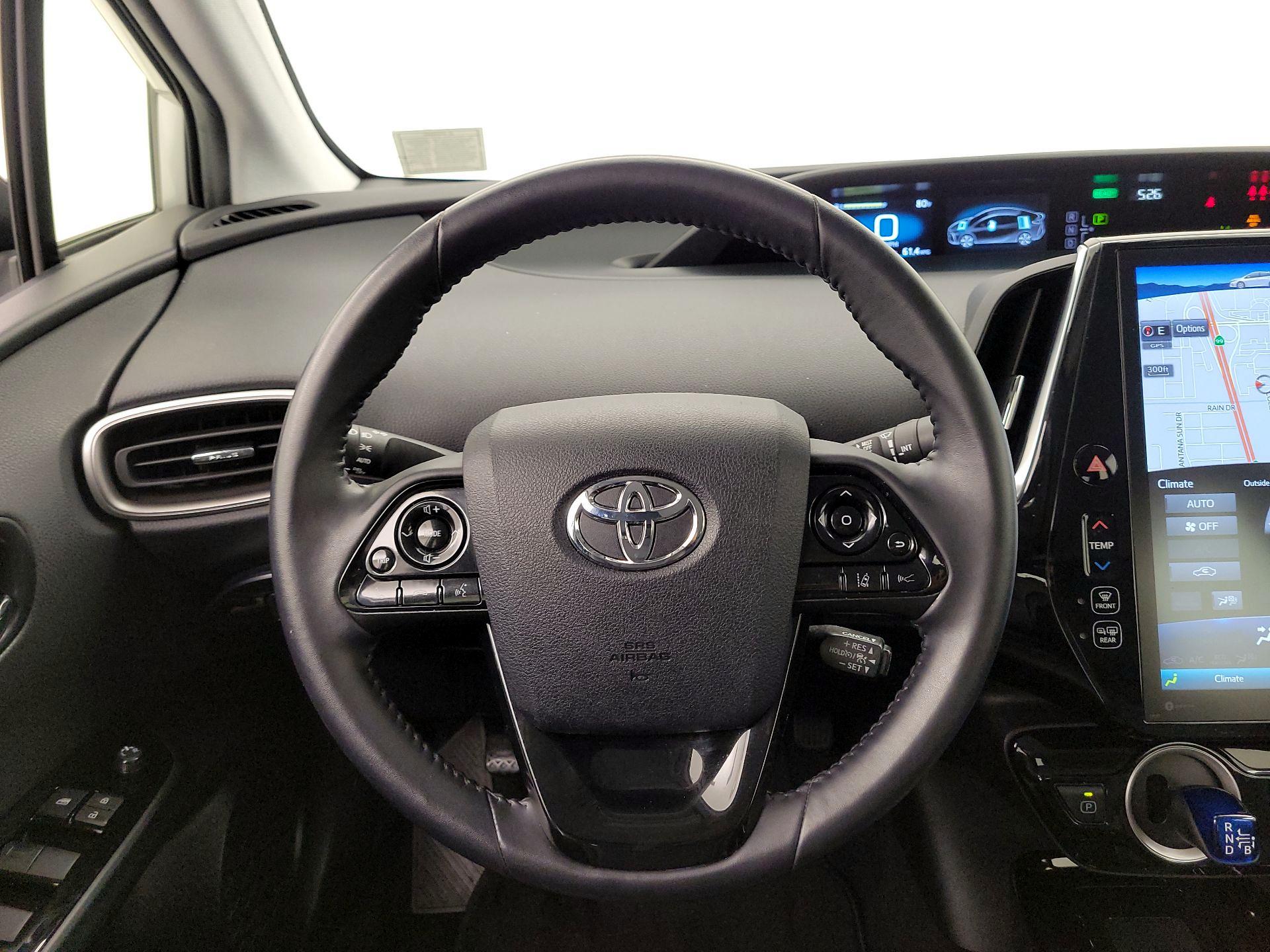 Thumbnail: 2022 Toyota Prius Prime - 10