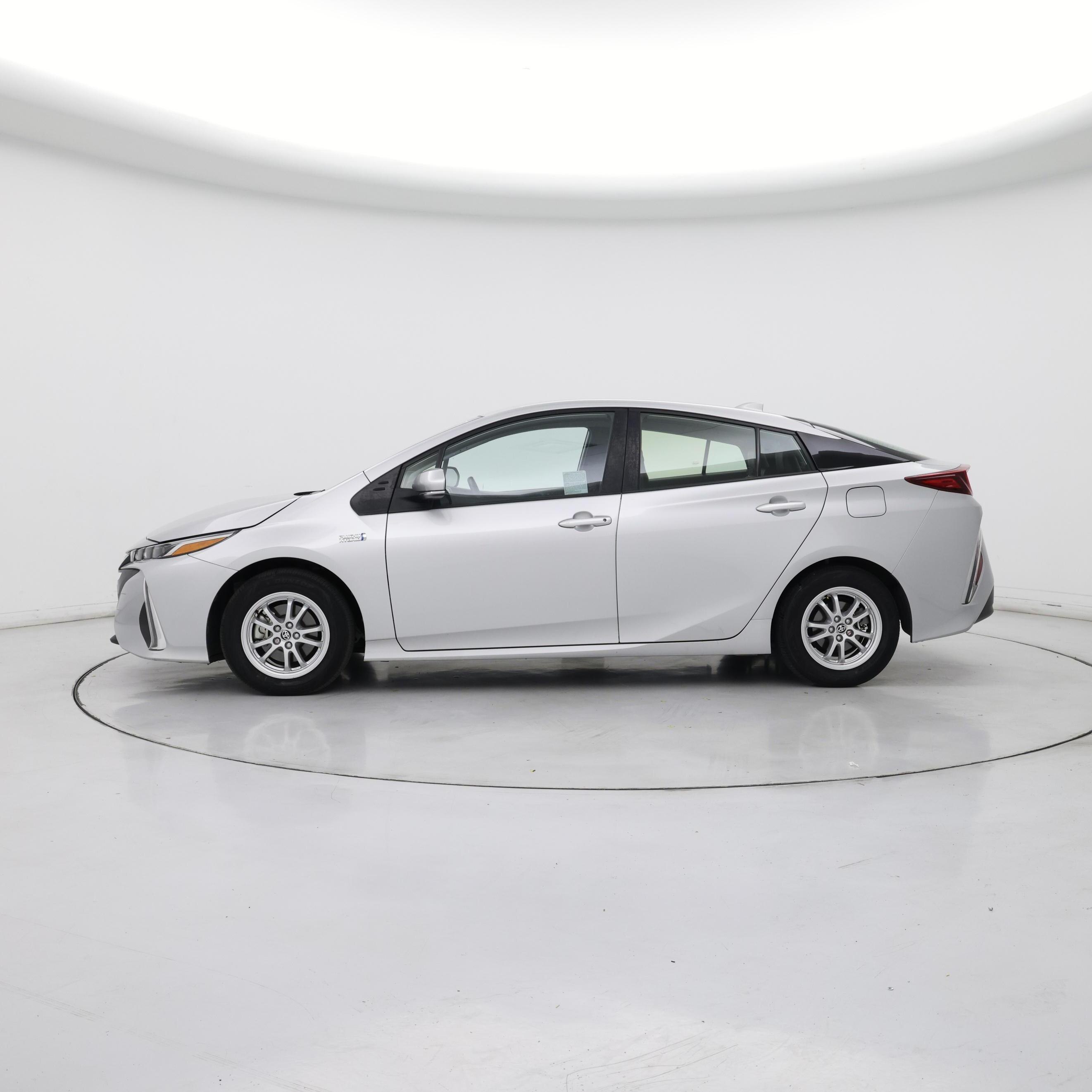 Thumbnail: 2022 Toyota Prius Prime - 3
