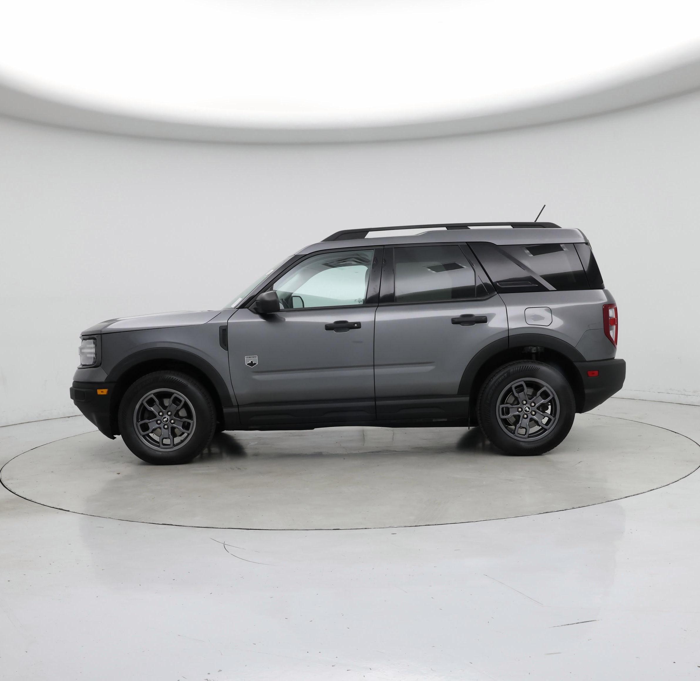 Thumbnail: 2022 Ford Bronco Sport - 3