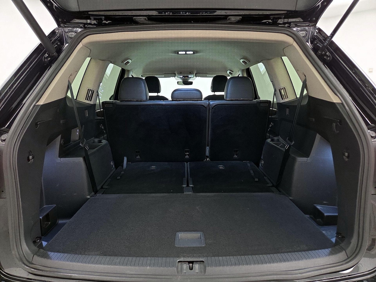 2024 Volkswagen Atlas SE - Photo 23