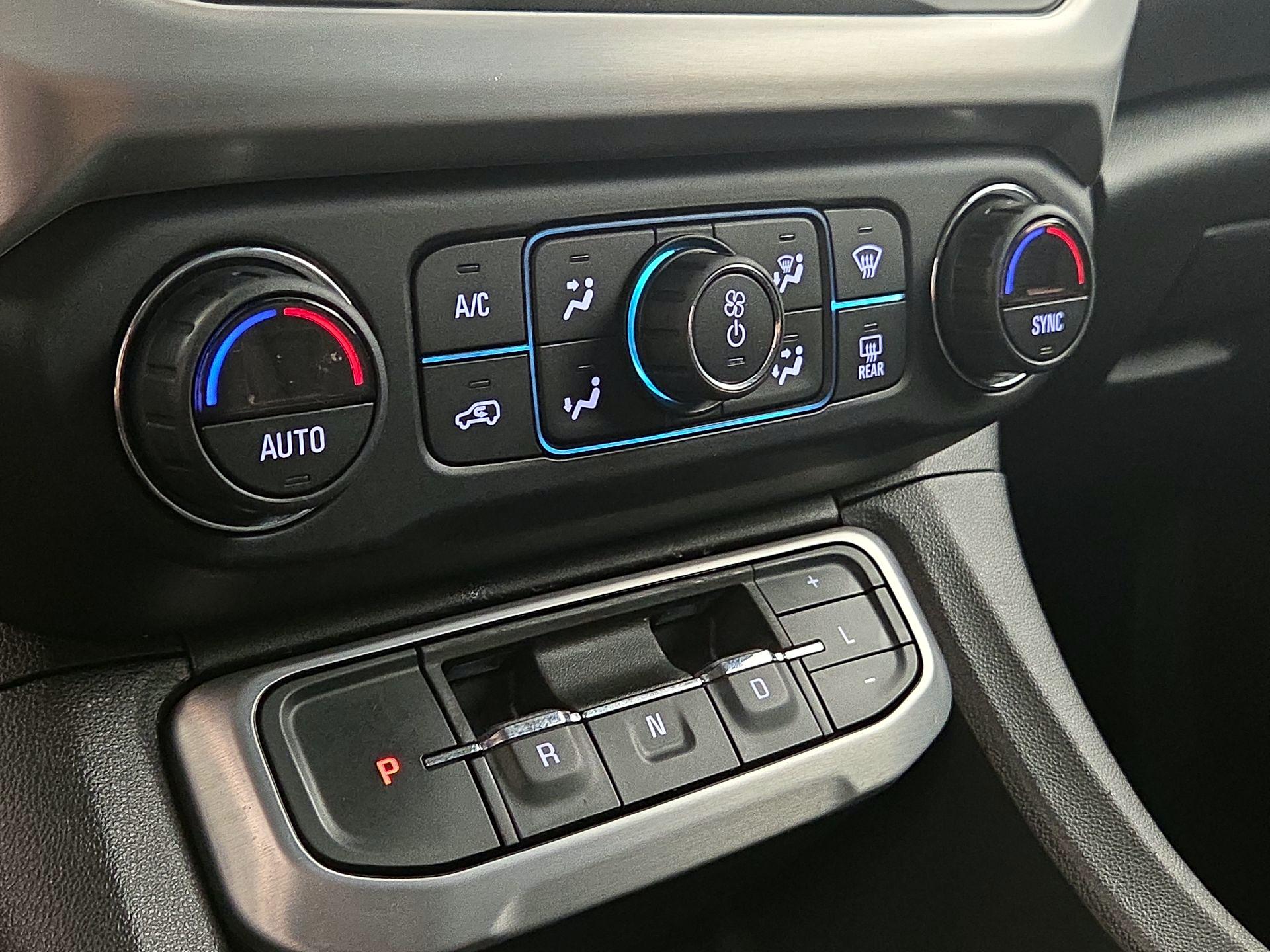 Thumbnail: 2021 GMC Acadia - 17