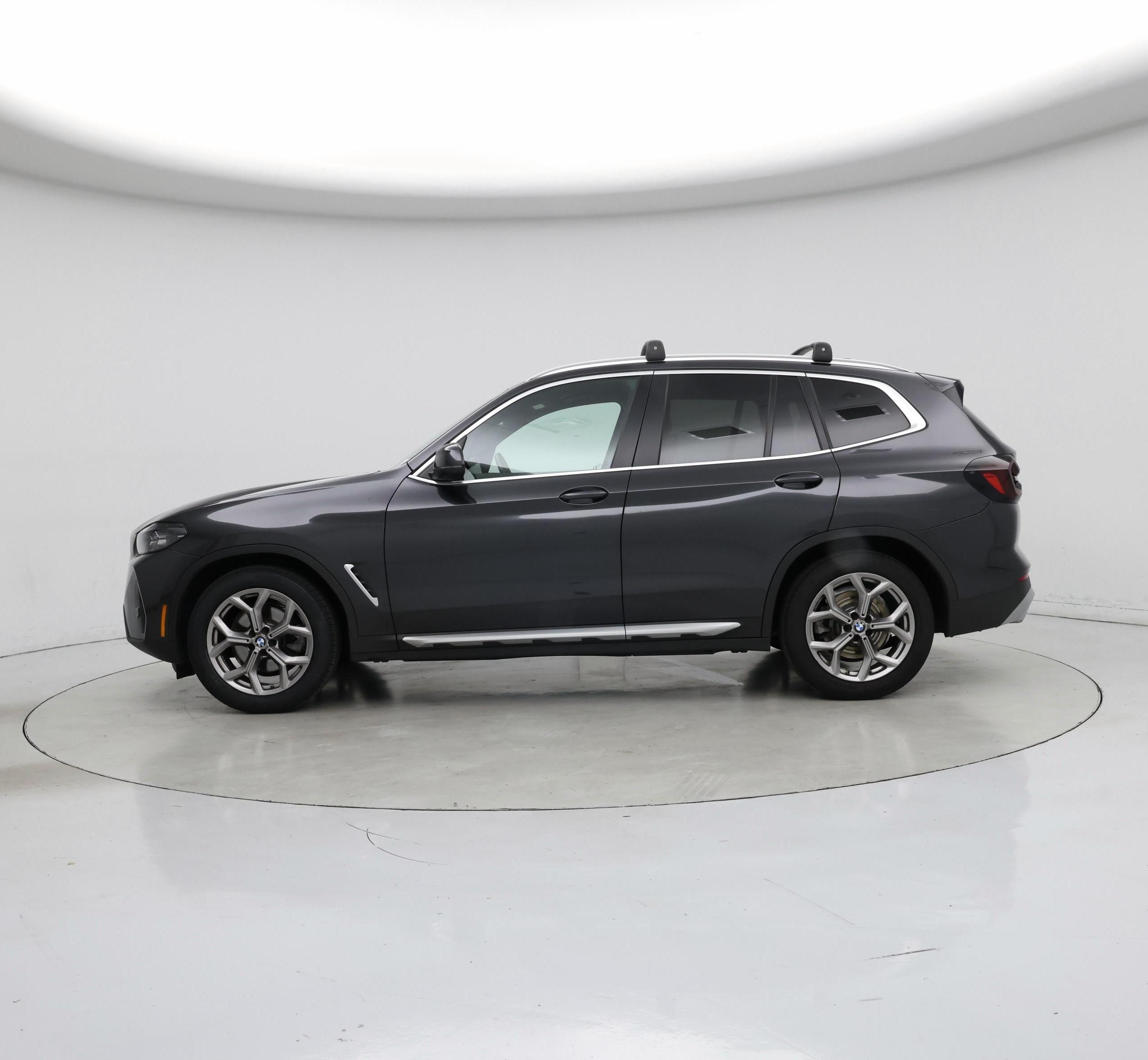 Thumbnail: 2022 BMW X3 - 3