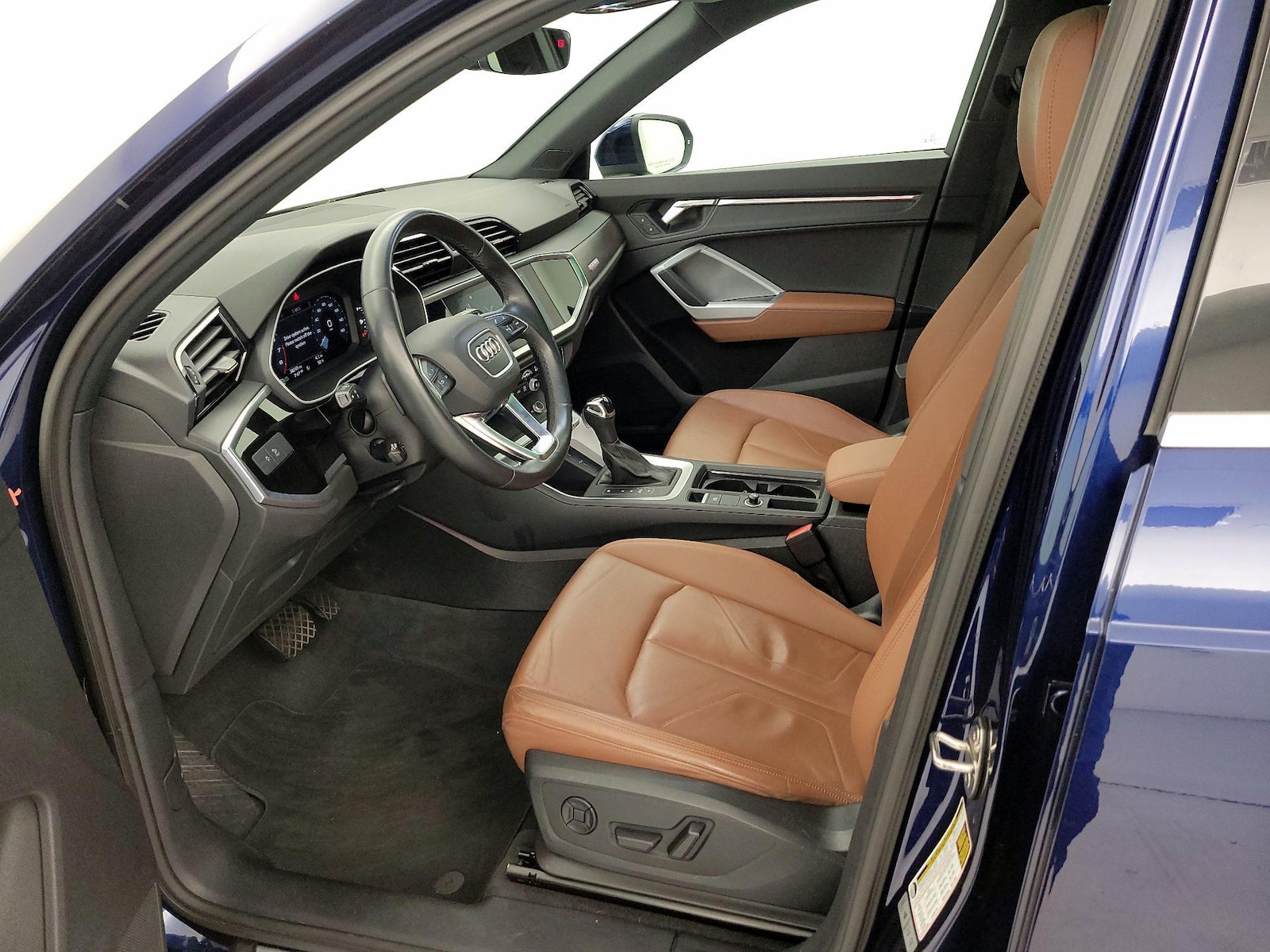 2022 Audi Q3 S Line Premium Plus - Photo 12