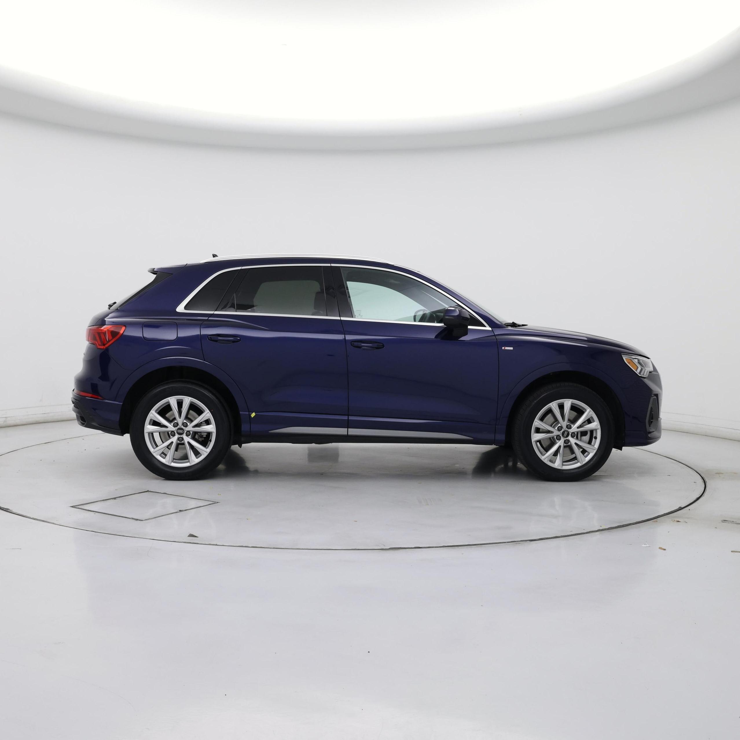 Thumbnail: 2022 Audi Q3 - 7