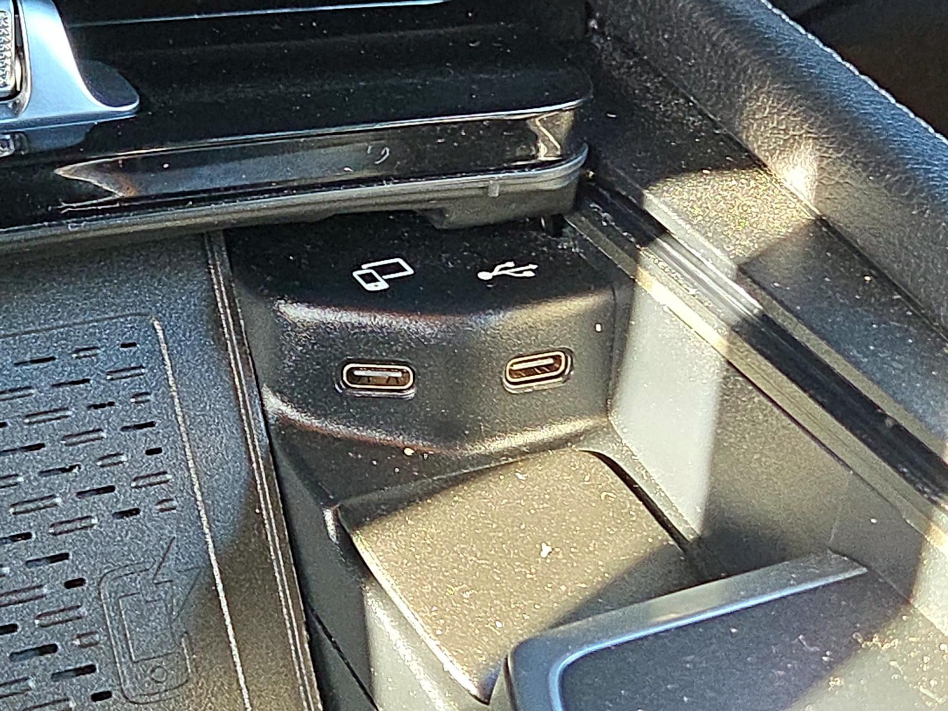 Thumbnail: 2021 Mercedes-Benz GLE - 17