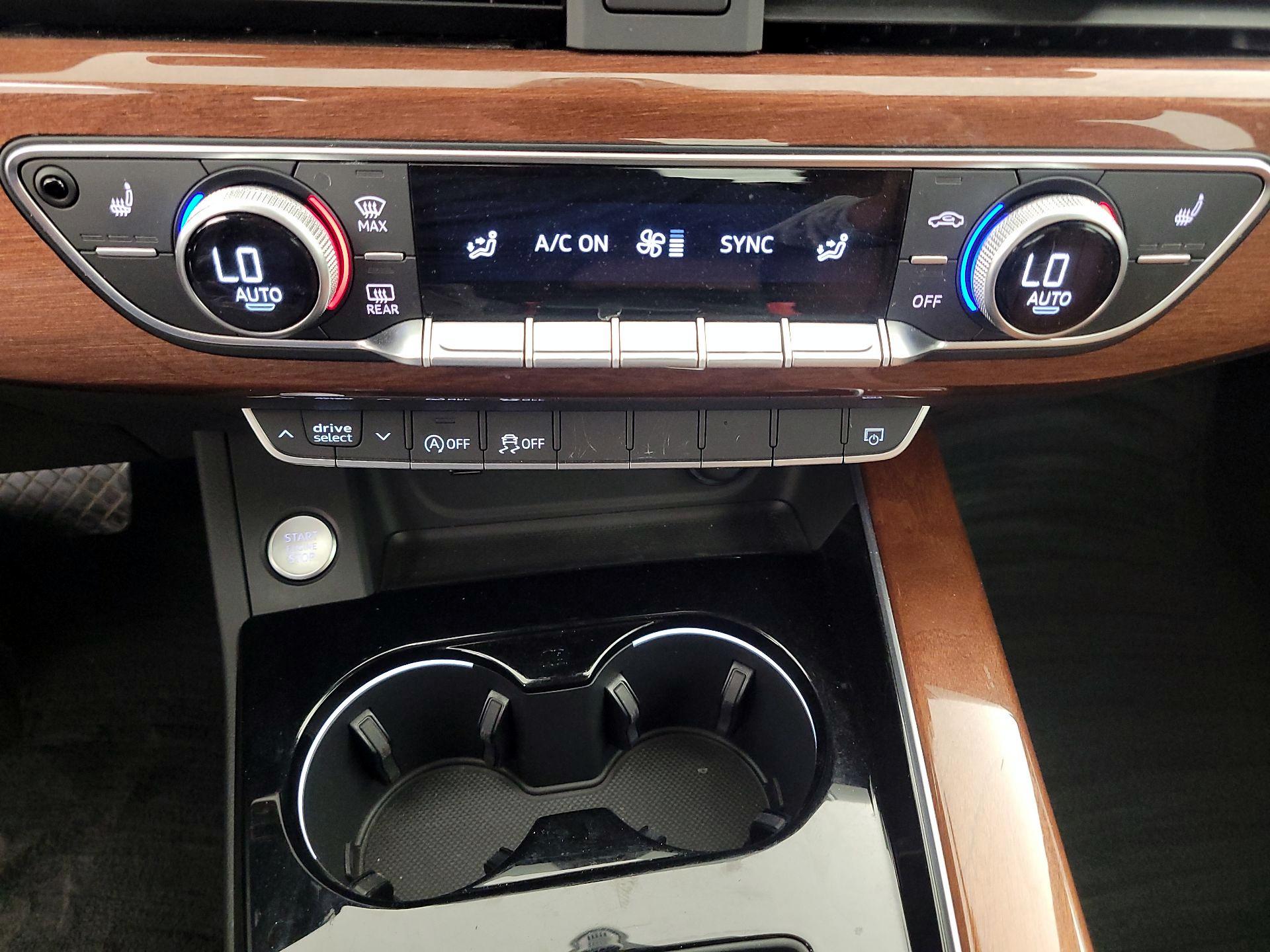 Thumbnail: 2022 Audi A4 - 16