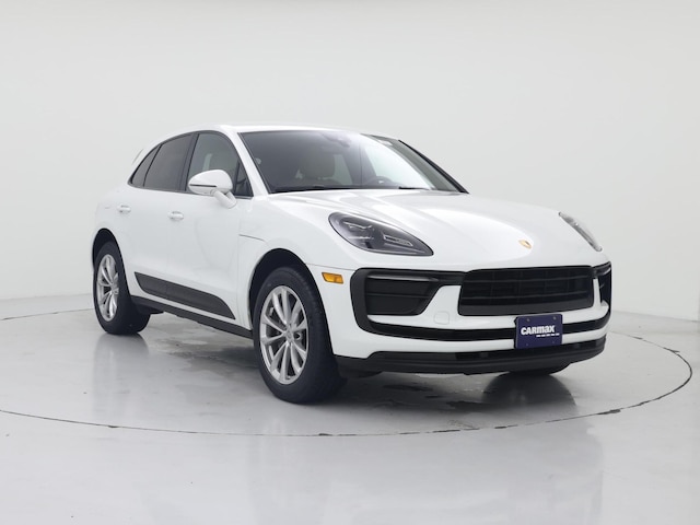 White 2022 Porsche Macan AWD SUV / Crossover All-Wheel Drive Automatic