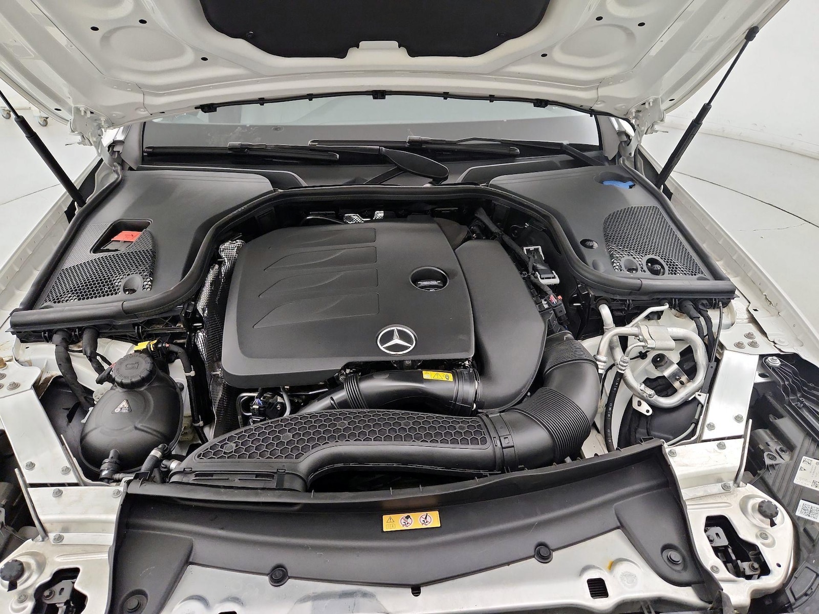 2023 Mercedes-Benz E-Class E350 - Photo 24