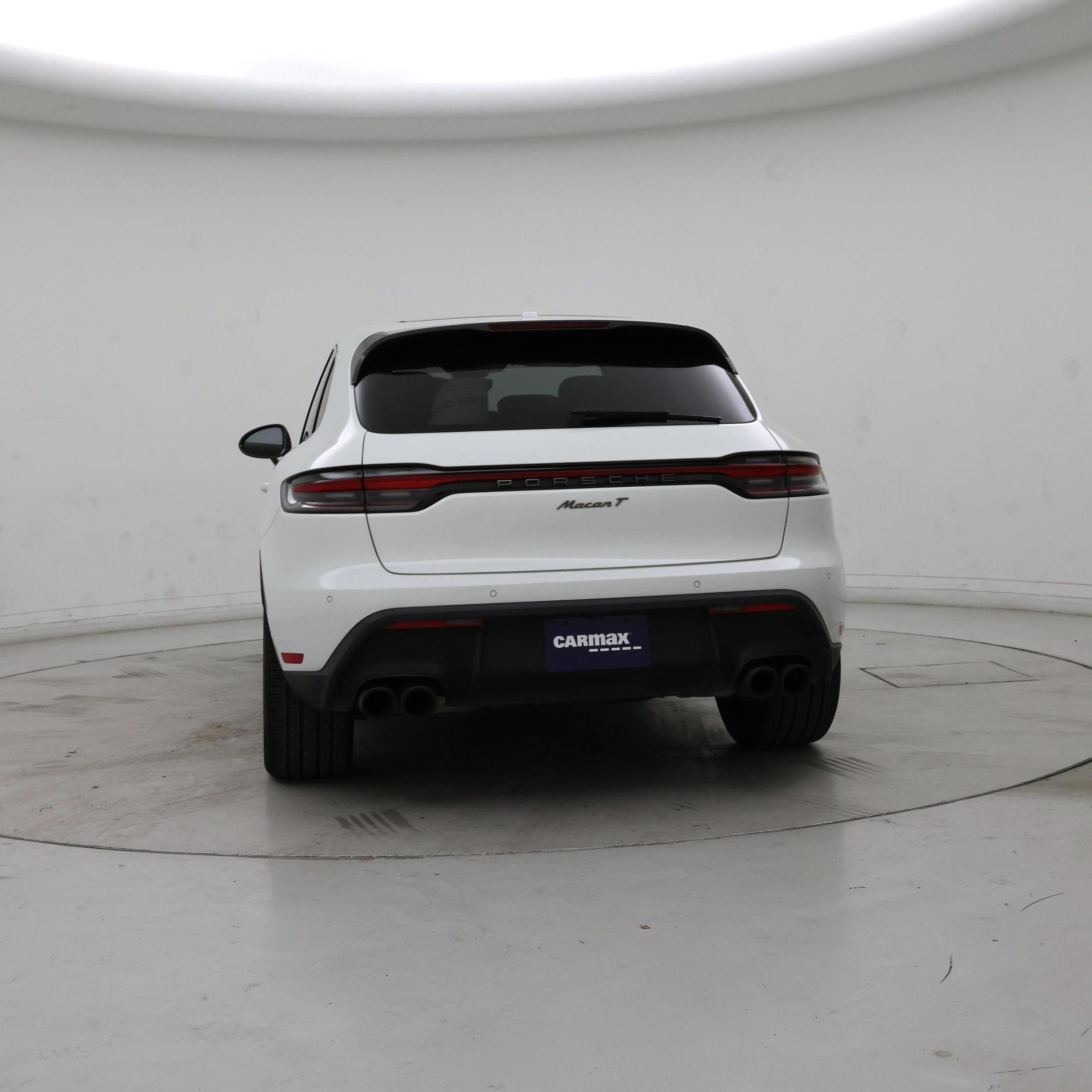 Thumbnail: 2023 Porsche Macan - 6