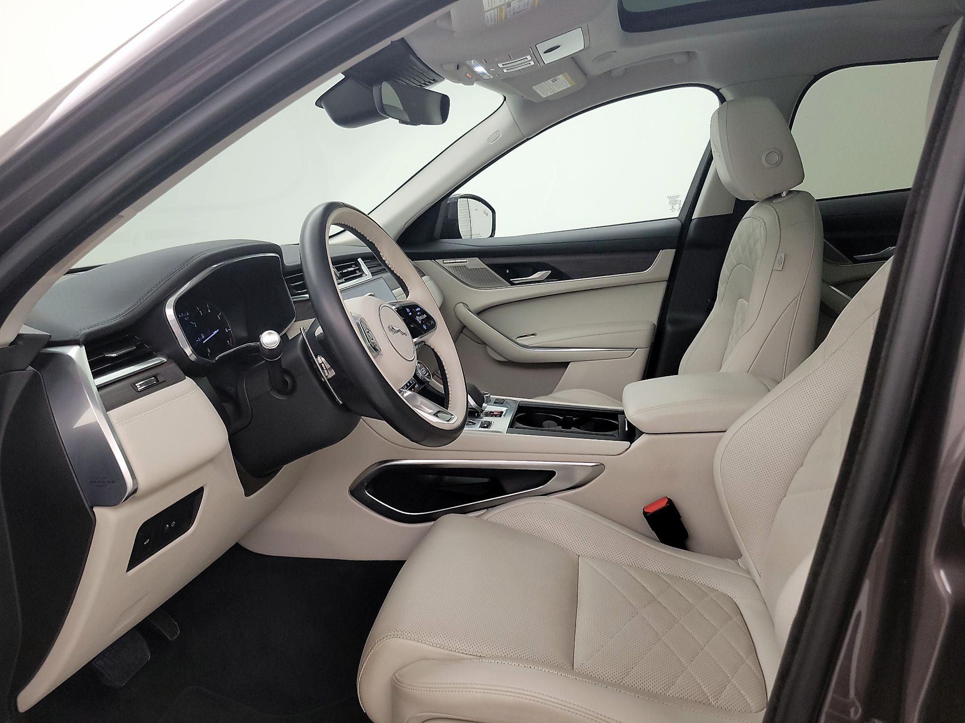 Thumbnail: 2023 Jaguar F-Pace - 11