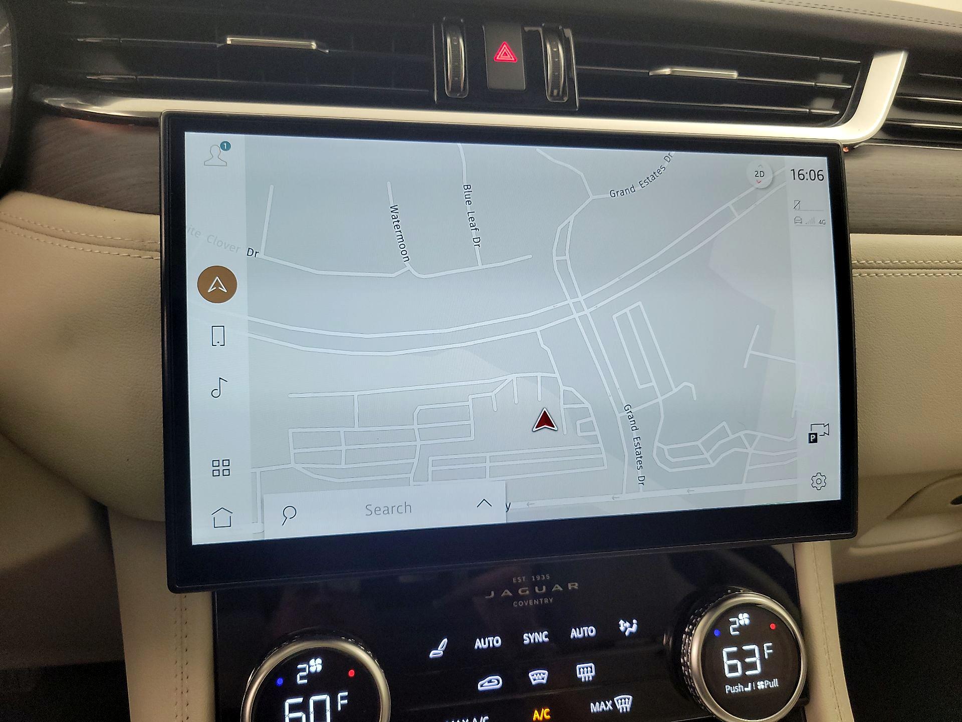 Thumbnail: 2023 Jaguar F-Pace - 14