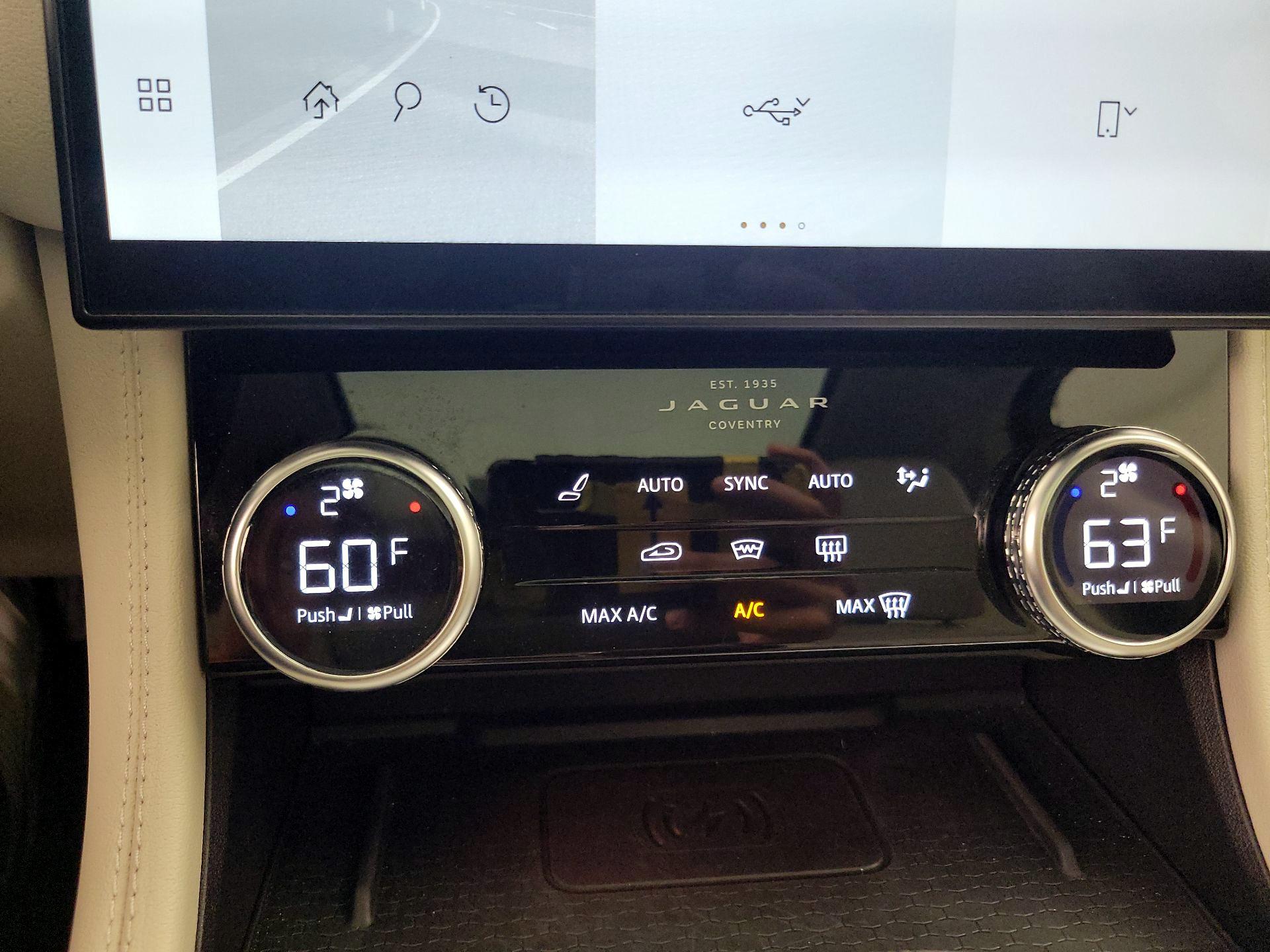 Thumbnail: 2023 Jaguar F-Pace - 17