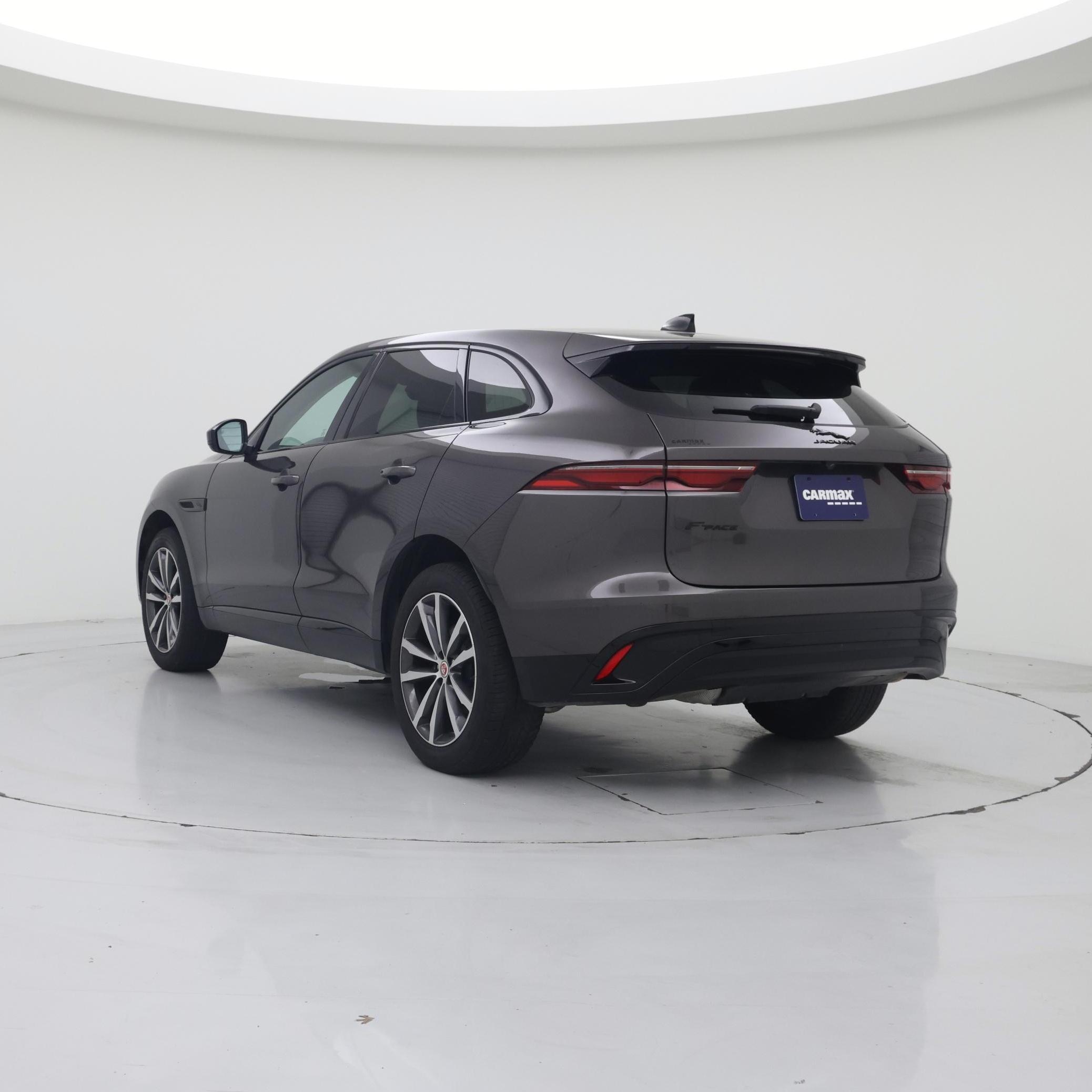 Thumbnail: 2023 Jaguar F-Pace - 2