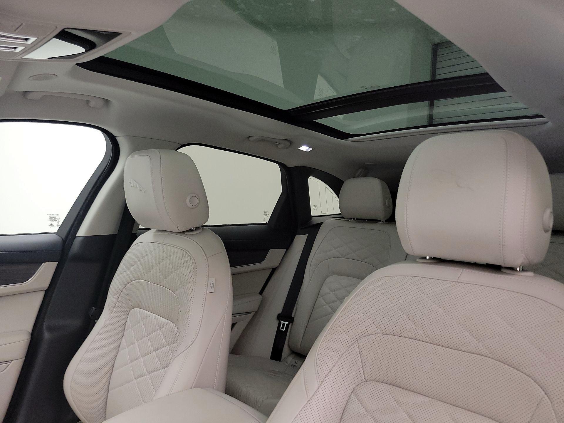 Thumbnail: 2023 Jaguar F-Pace - 20