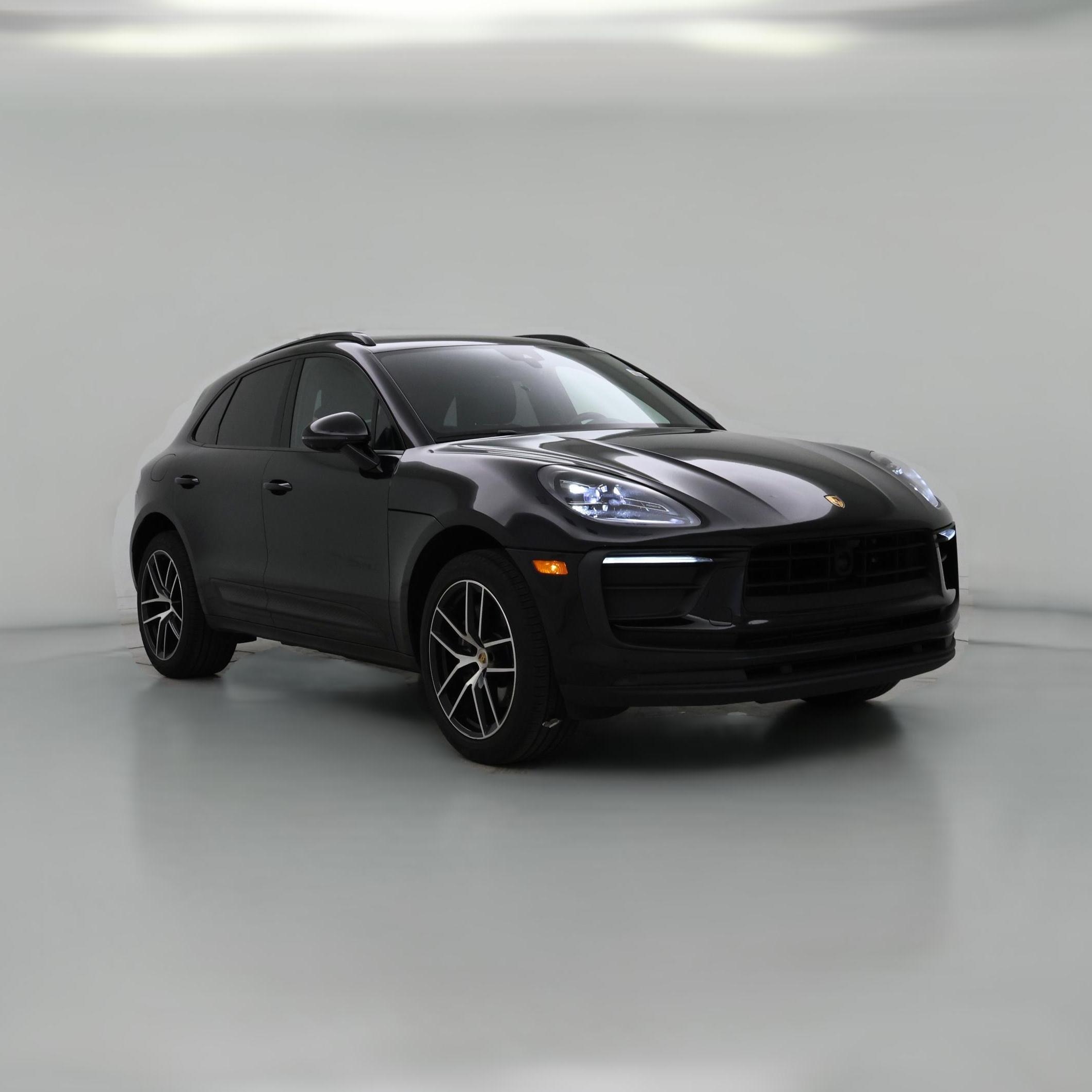 Thumbnail: 2023 Porsche Macan - 1
