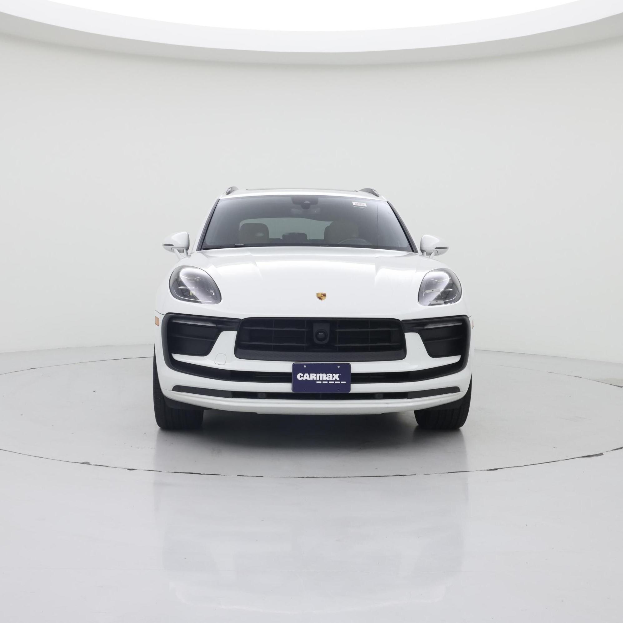 Thumbnail: 2023 Porsche Macan - 5